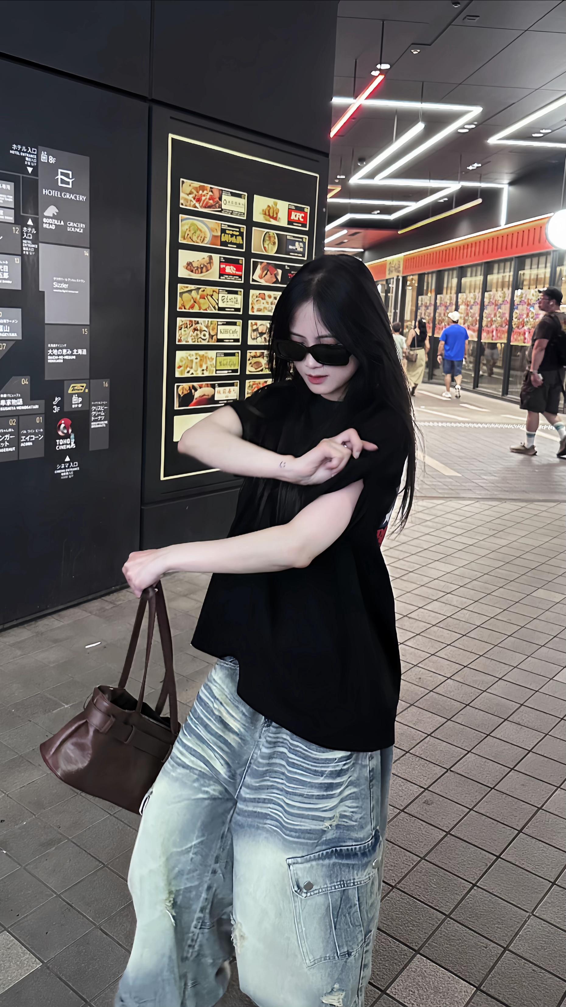 @𝑻𝒓𝒂𝒏𝒈 𝑮𝒂̂́𝒖