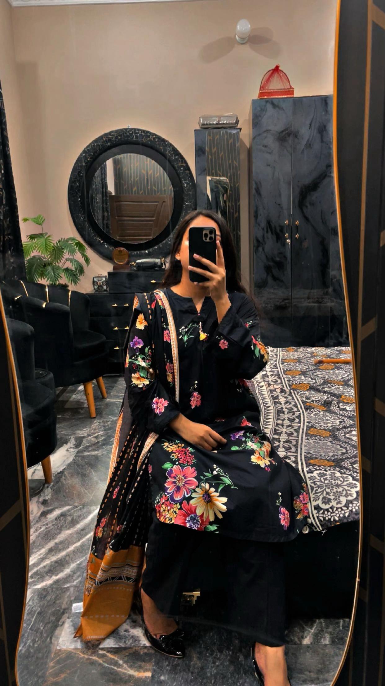 @Nehaa khanzadaa ✨