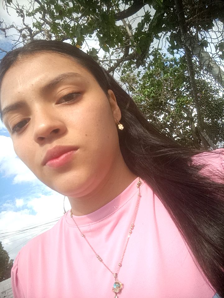 @✨💖 ايميلي الأجمل 🌹