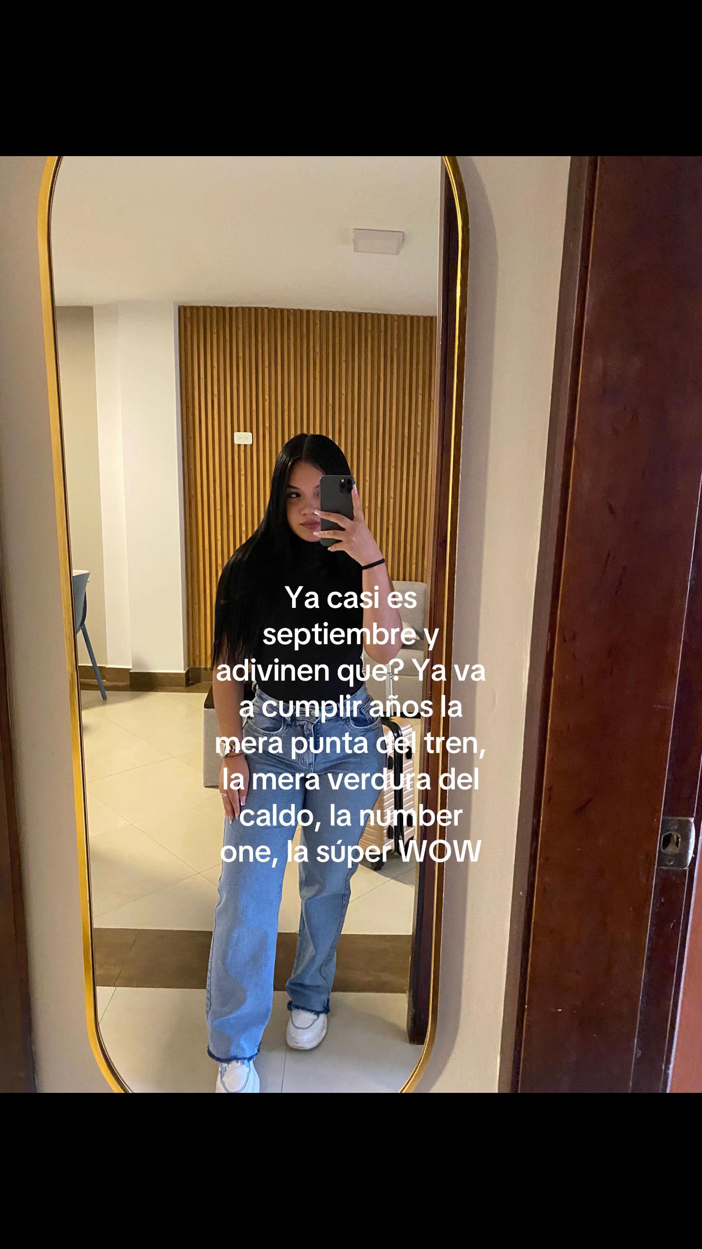 @La Dani🌻
