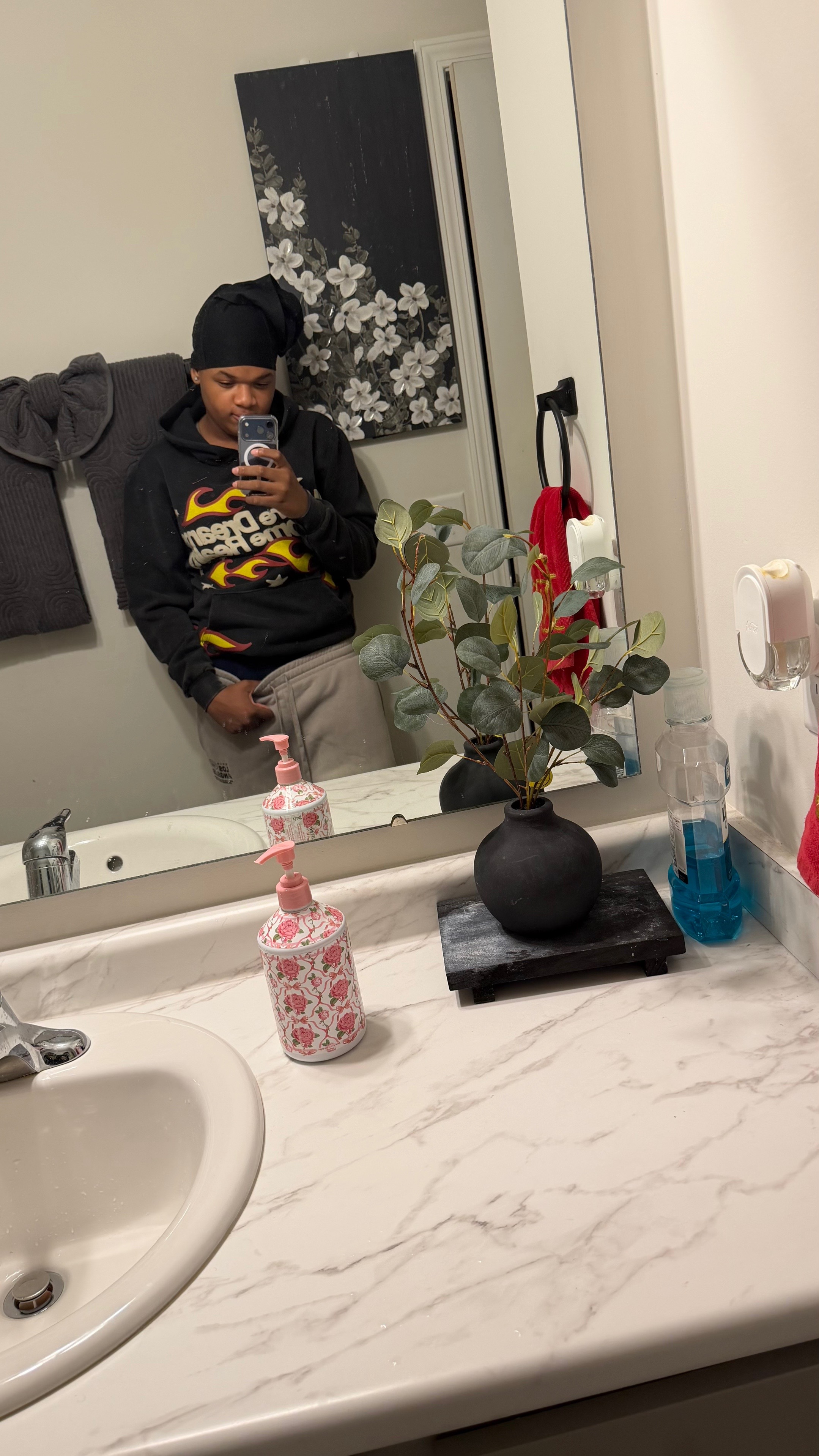 @7