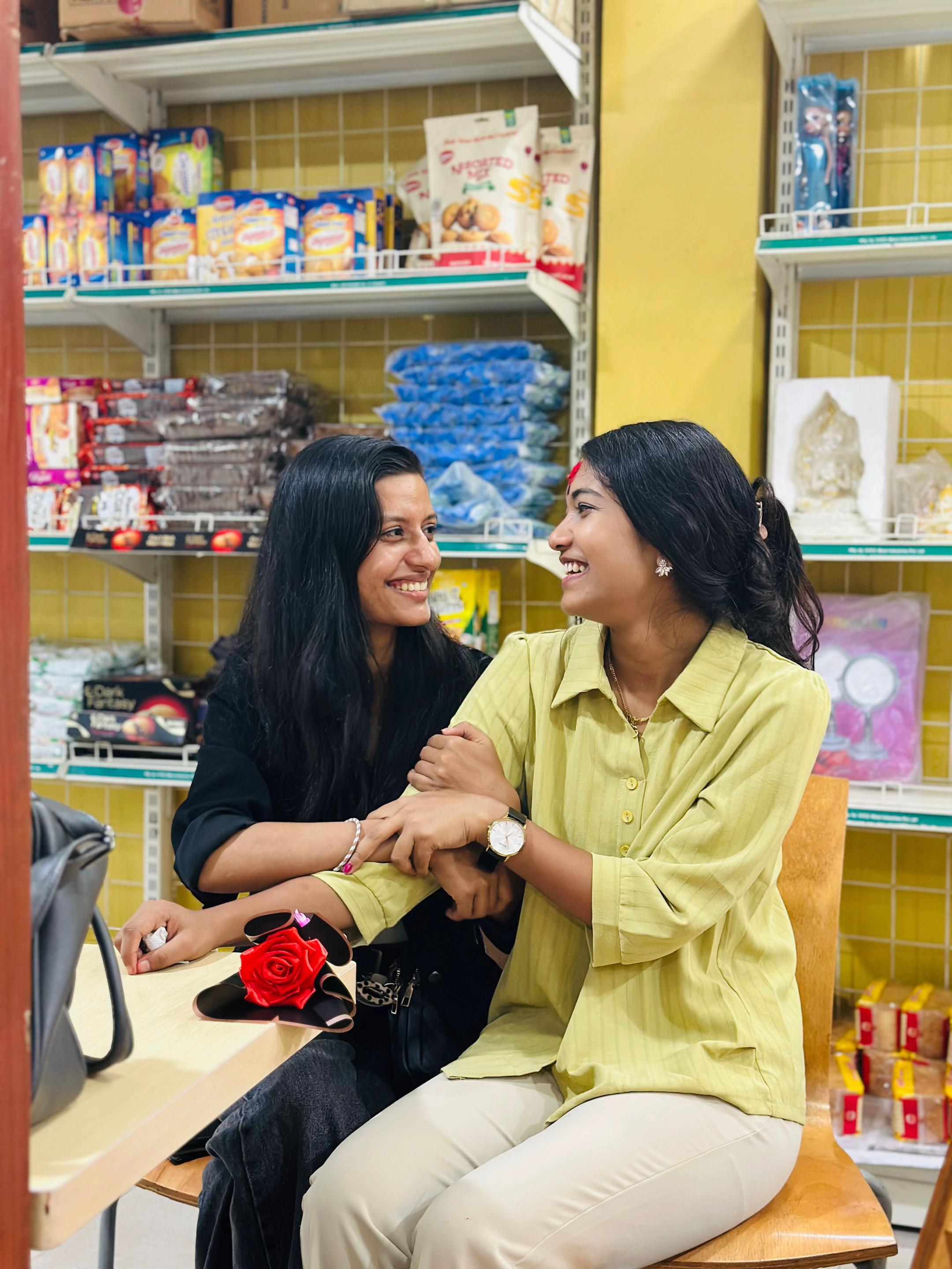 @Usha Singh 🦋