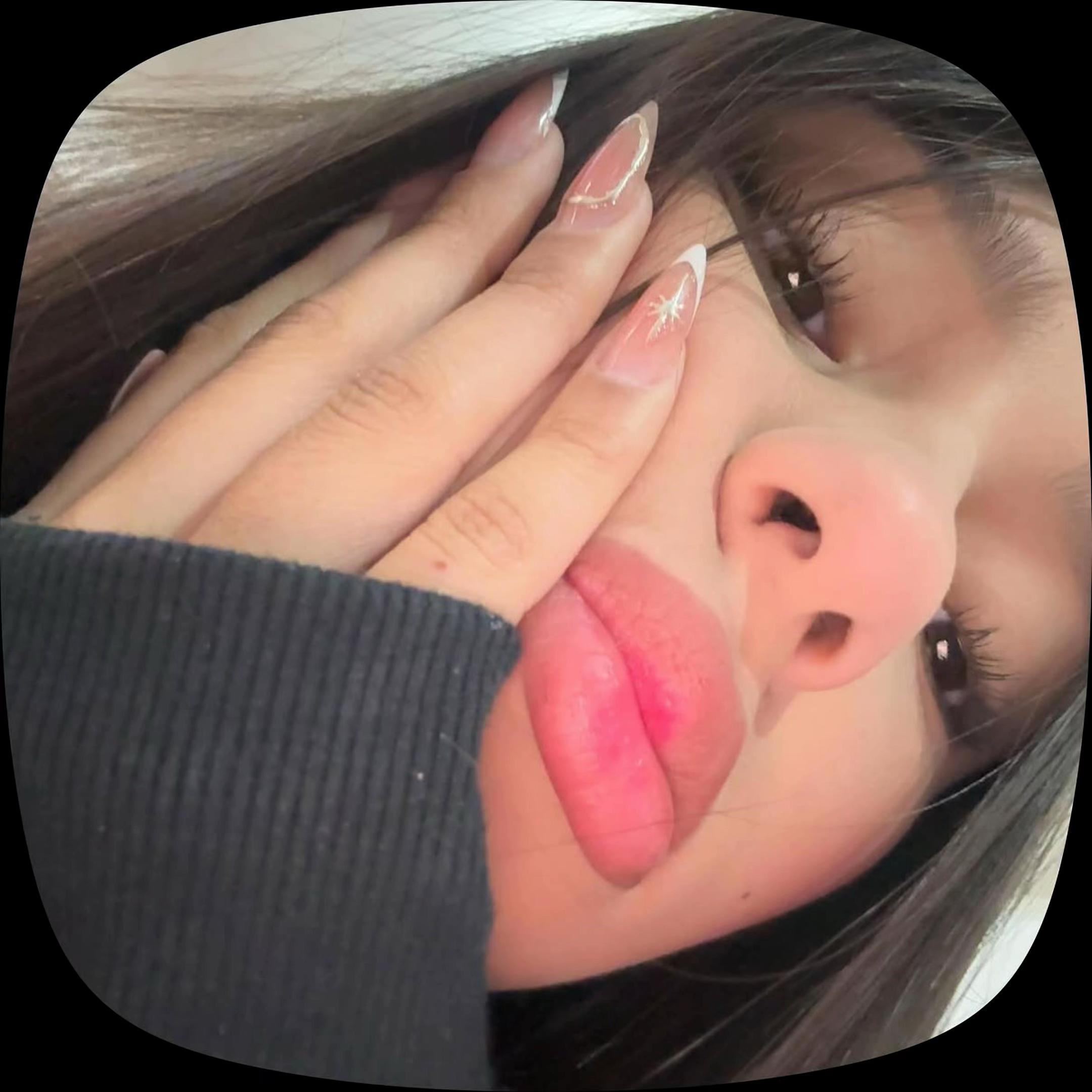 @𝒦𝒶𝓂𝒾