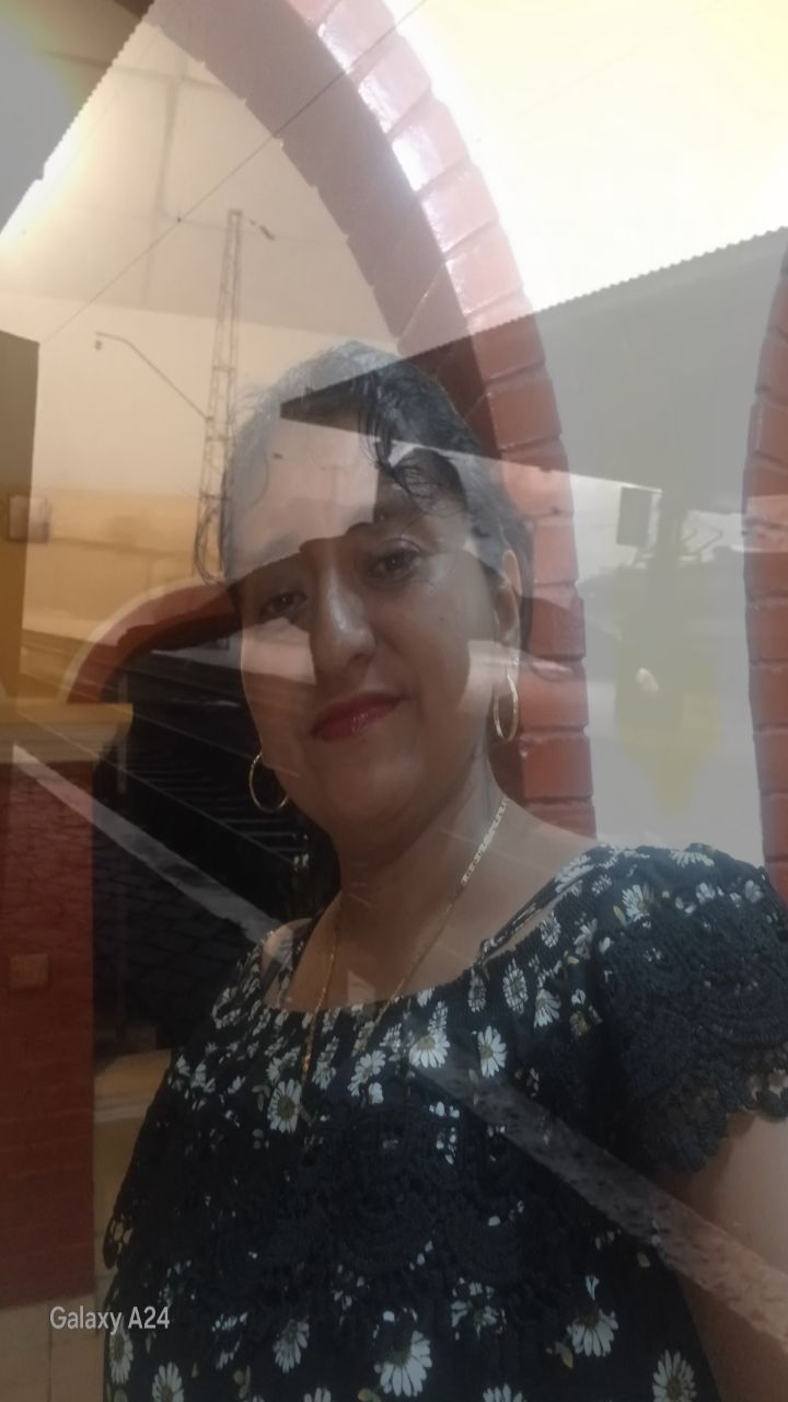 @elsacuz0