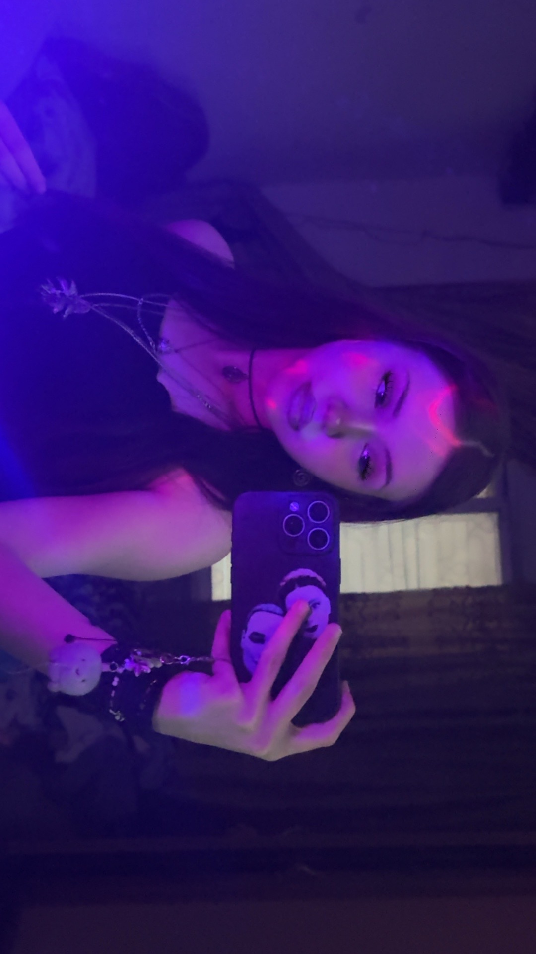 @𝐌𝐚𝐫𝐨:☆