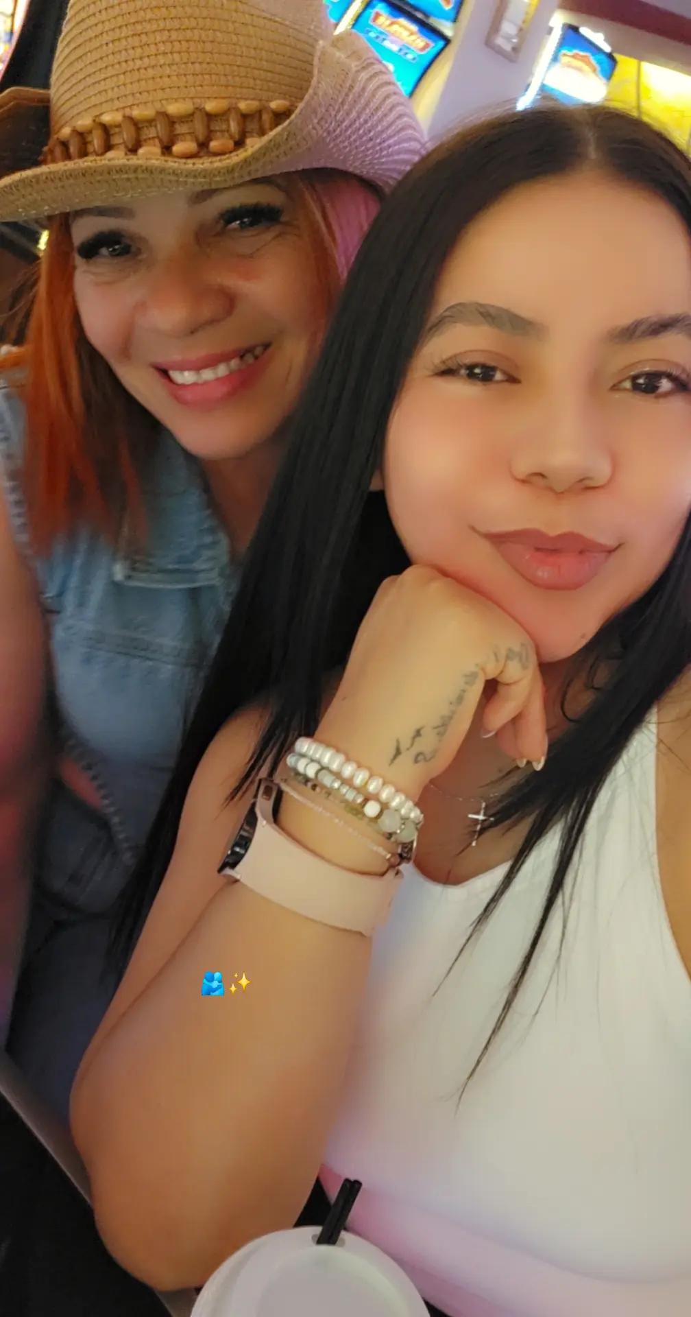@alexandra mora