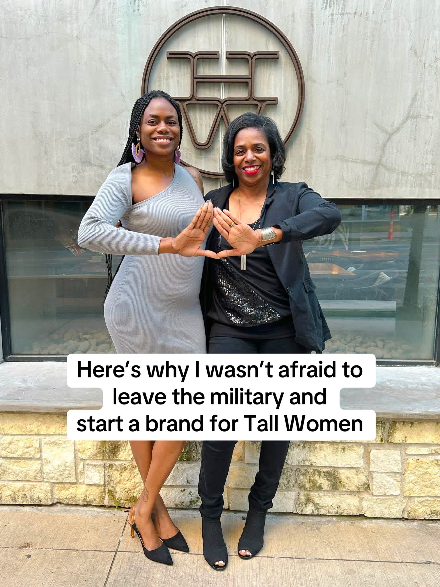 @Tiff_J_lewis -Tall Mom Fashion