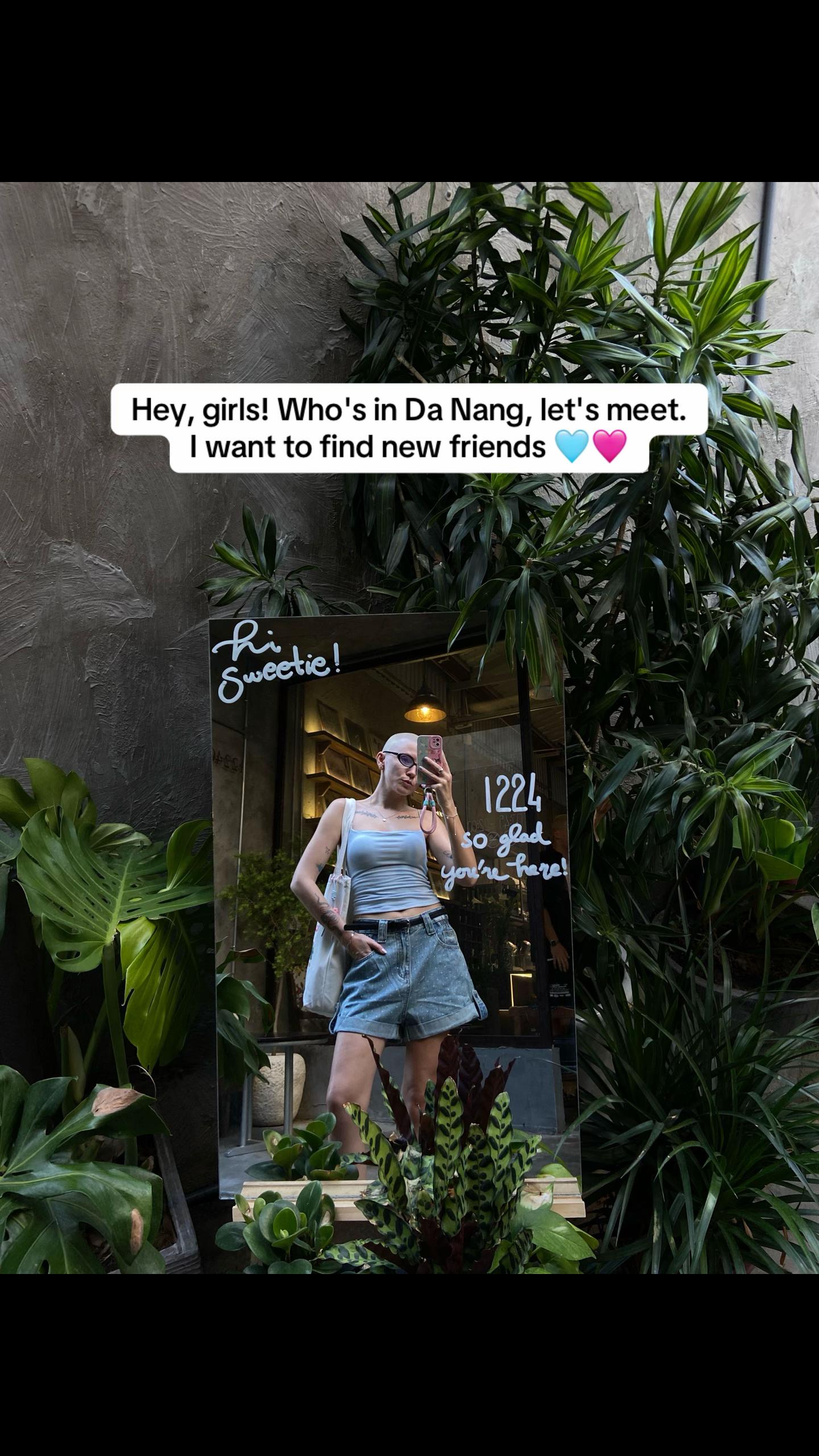 @Betsy • Content Creator 🩵🩷