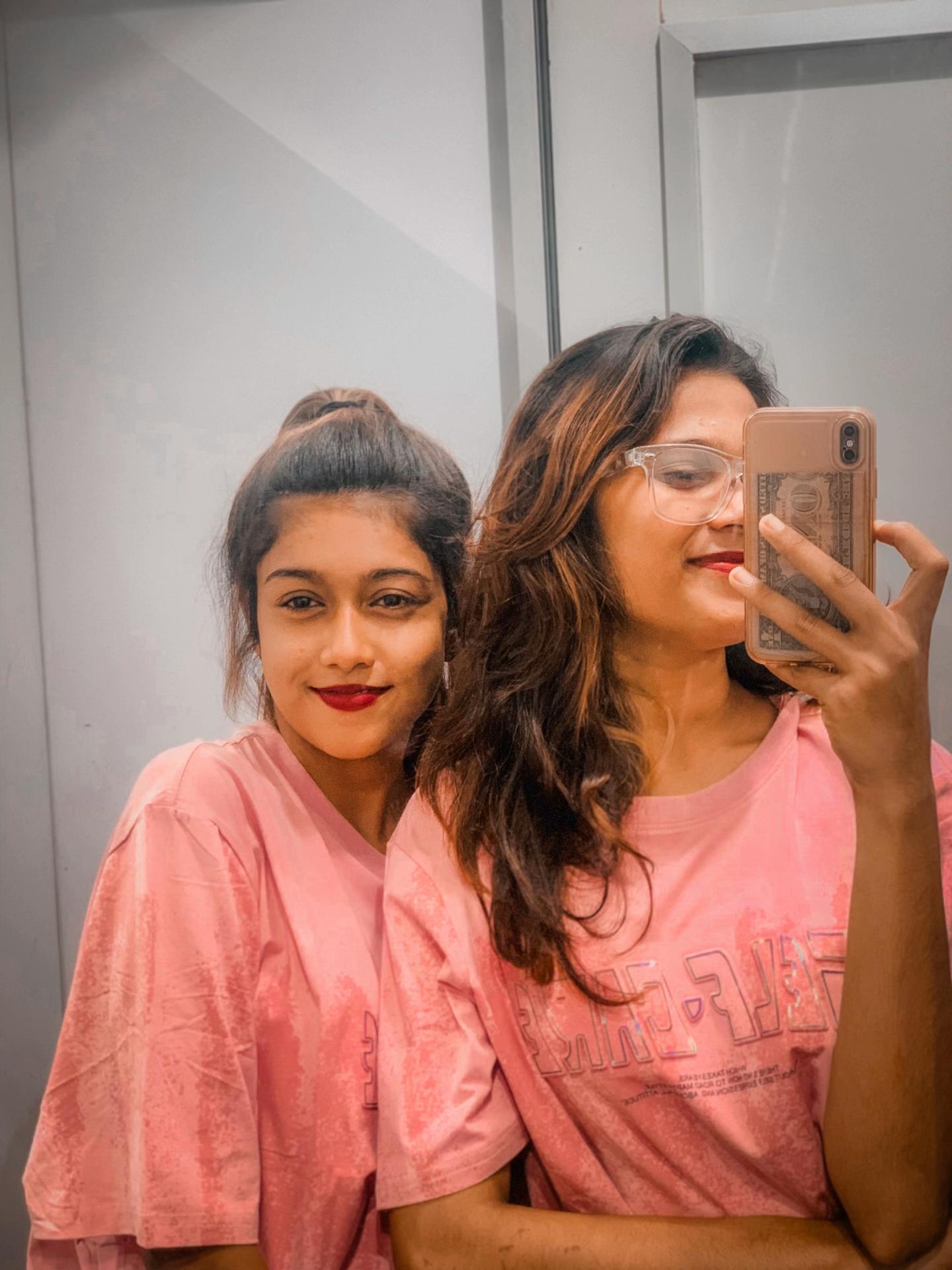 @𝐇𝐚𝐧𝐬𝐢 🎀🦋☃️