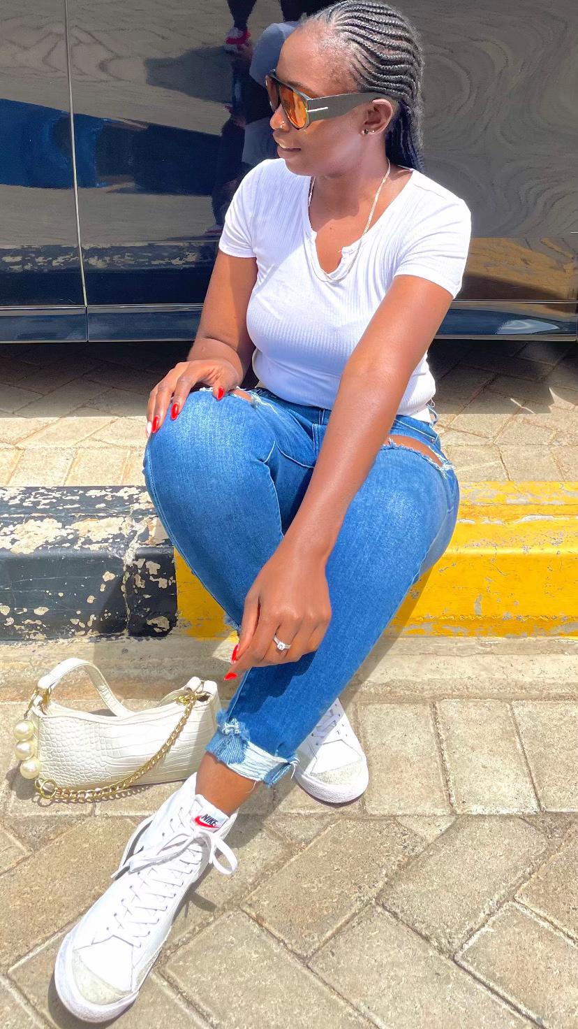 @Call-me-Amwayi