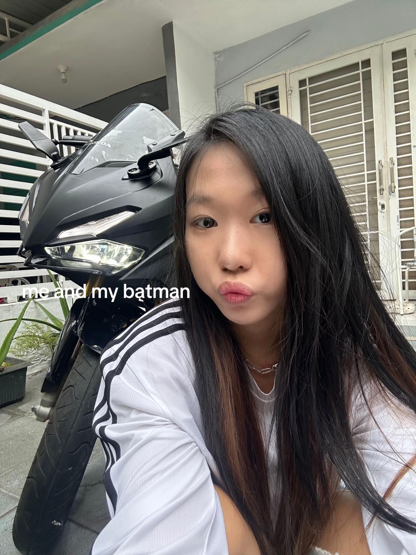 @B.BerryBom