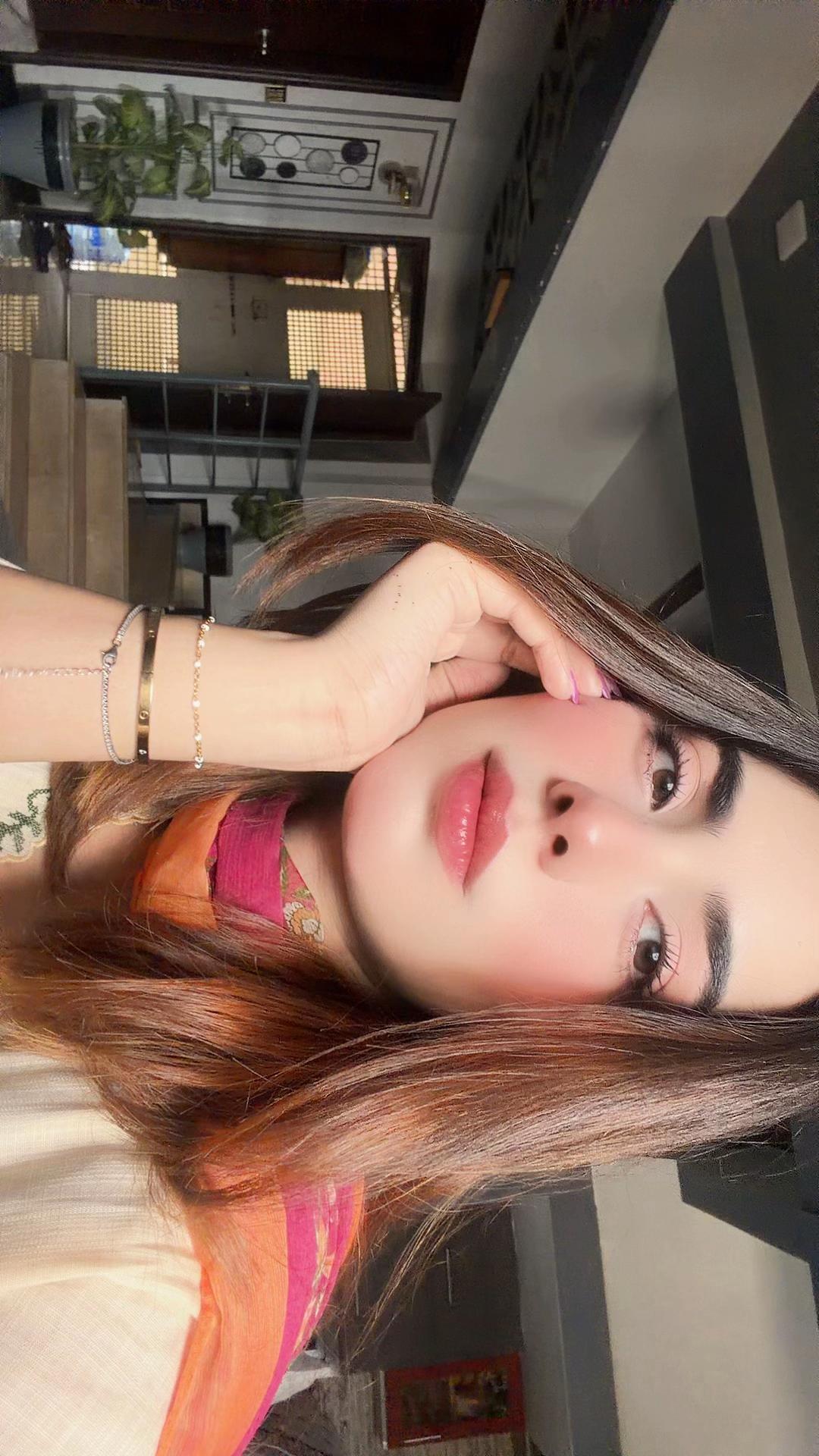 @Bhoomi 🥀💫