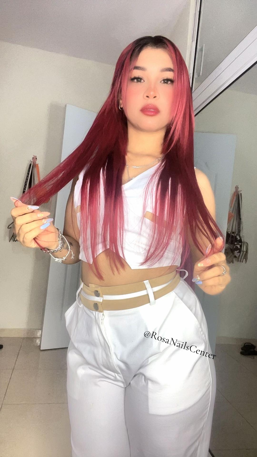 @Rosanailscenter