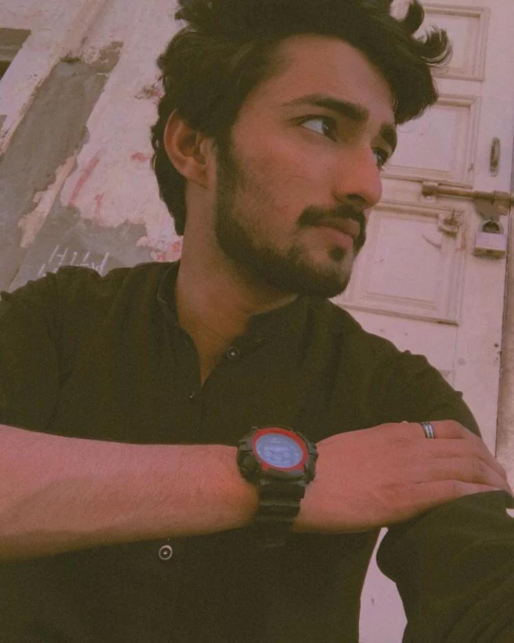 @Aon kazmi👑🖤