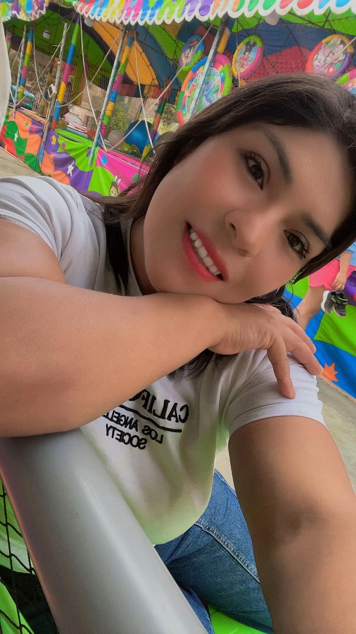 @Karina y Adri&aacute;n