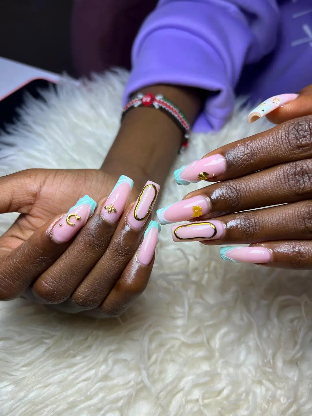 @Essie&rsquo;s glow hub