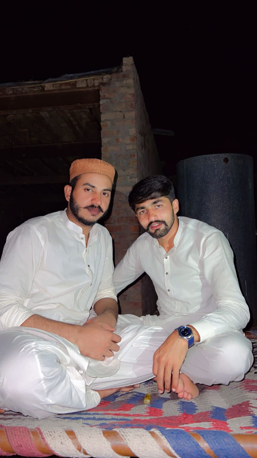 @ولید راٹھی 🦅