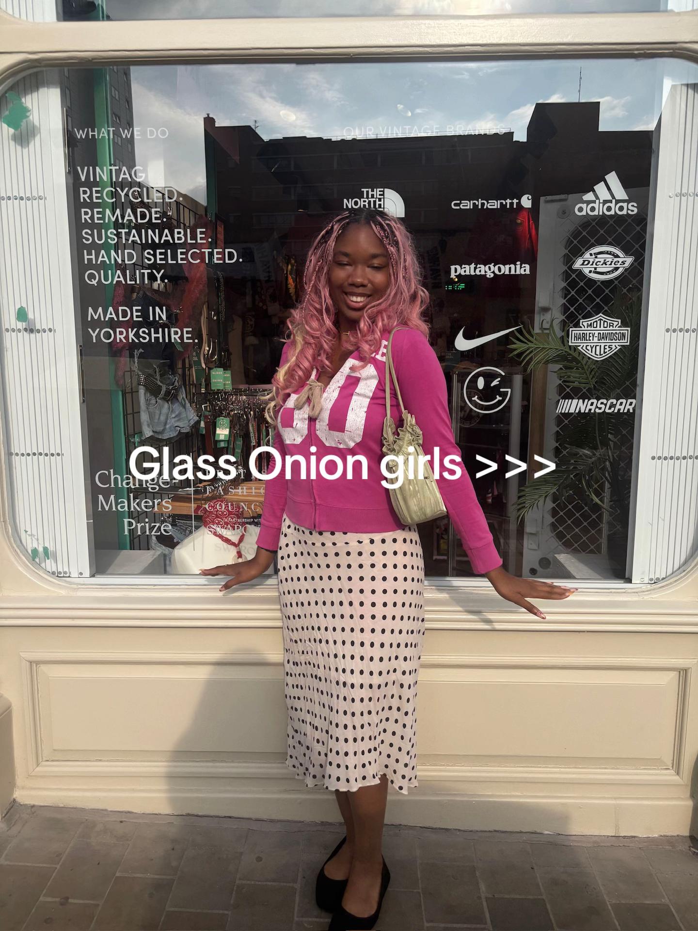 @Glass Onion Vintage