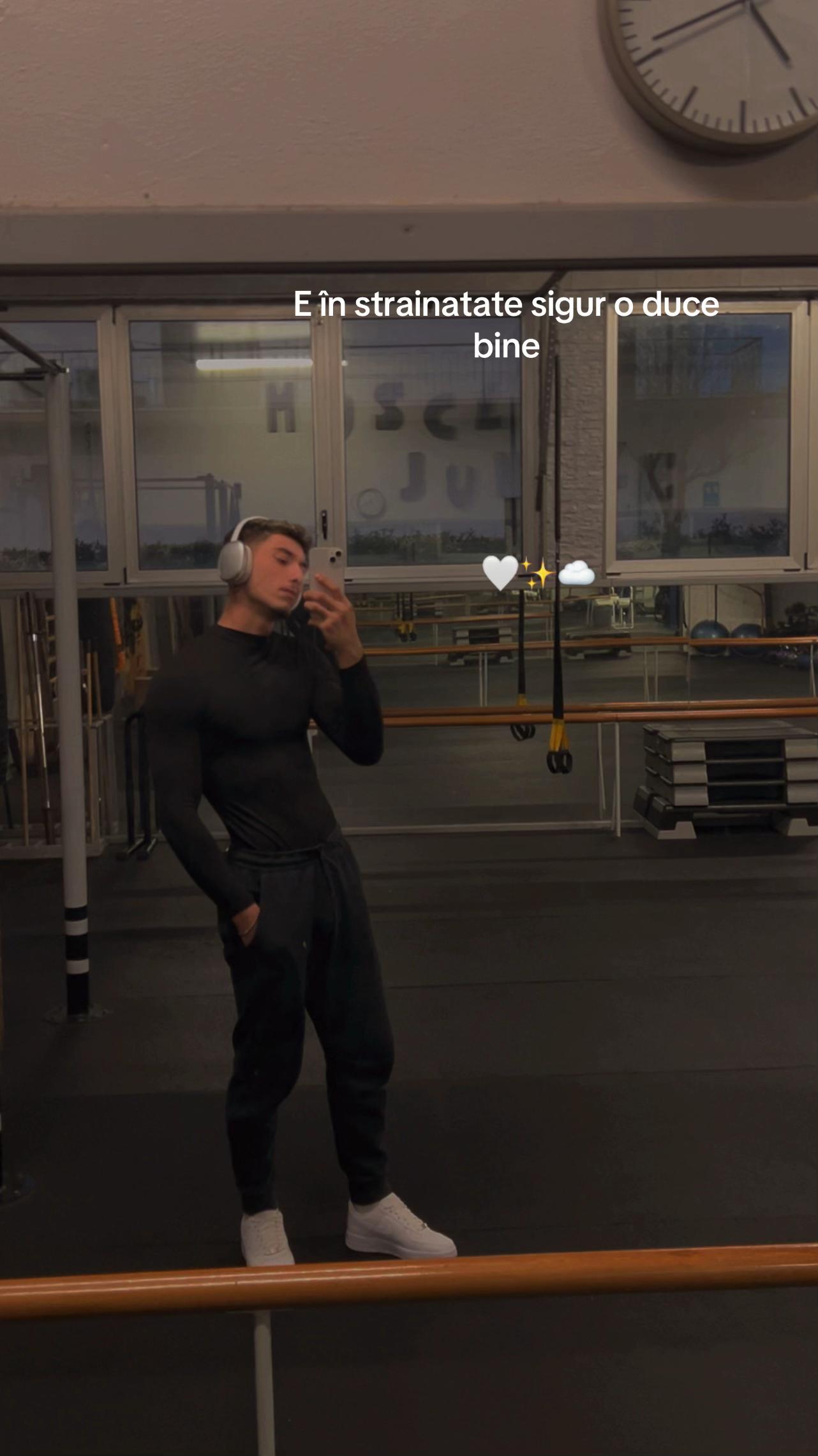 @alexP