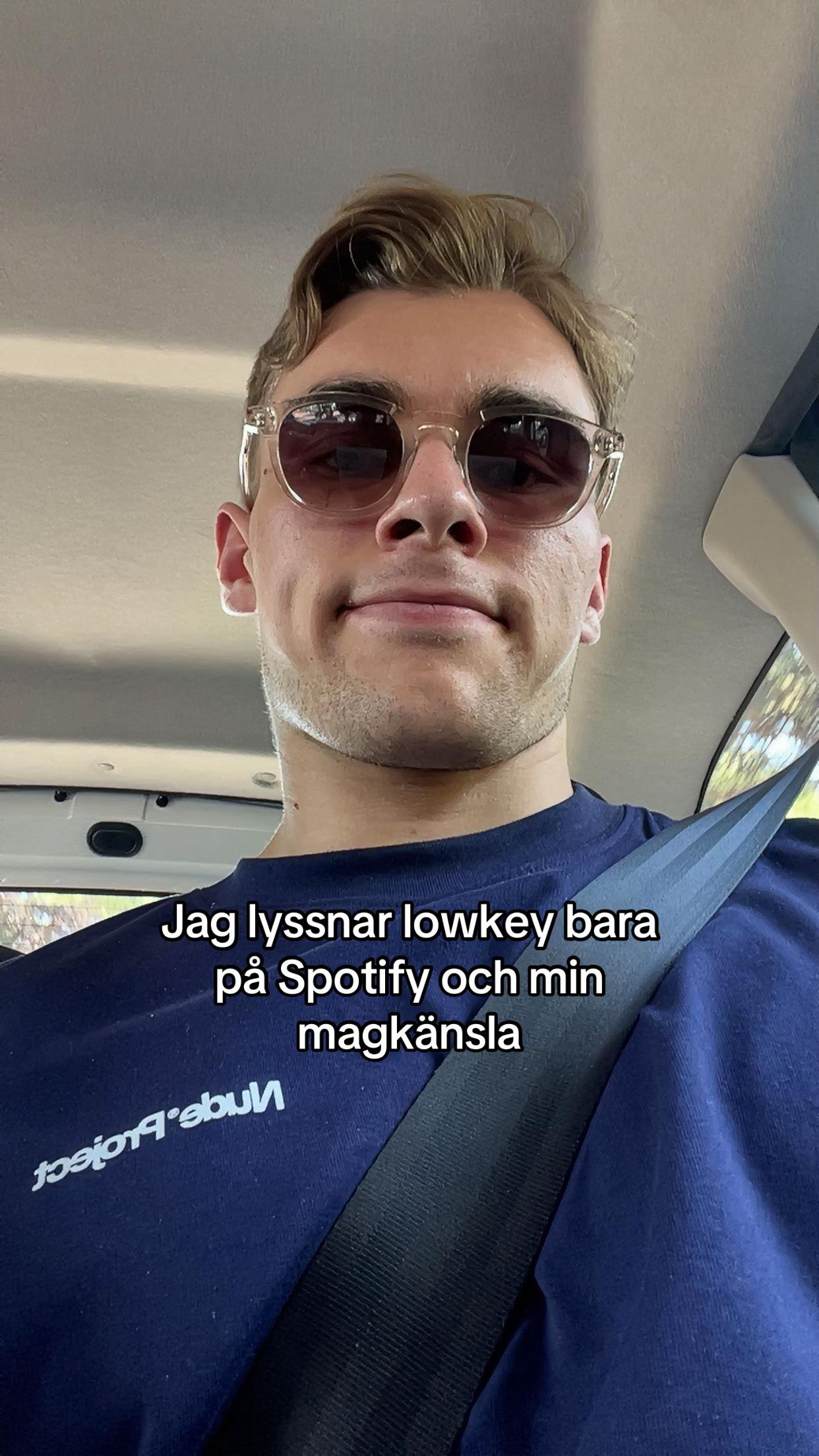 @Aesthetic