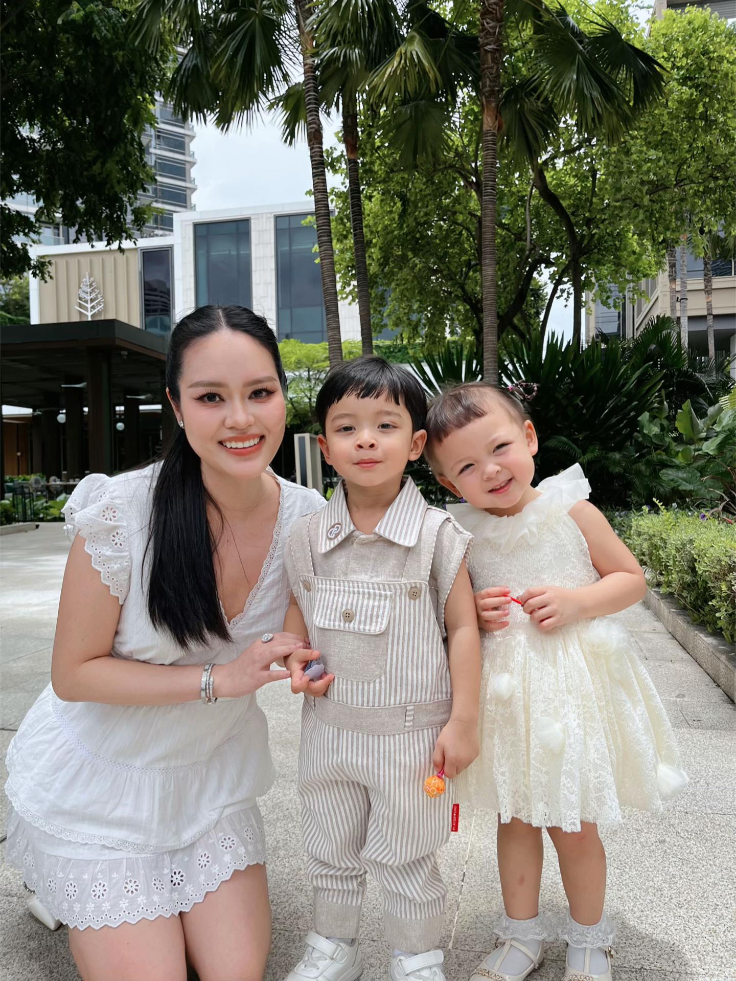 @aompapapin