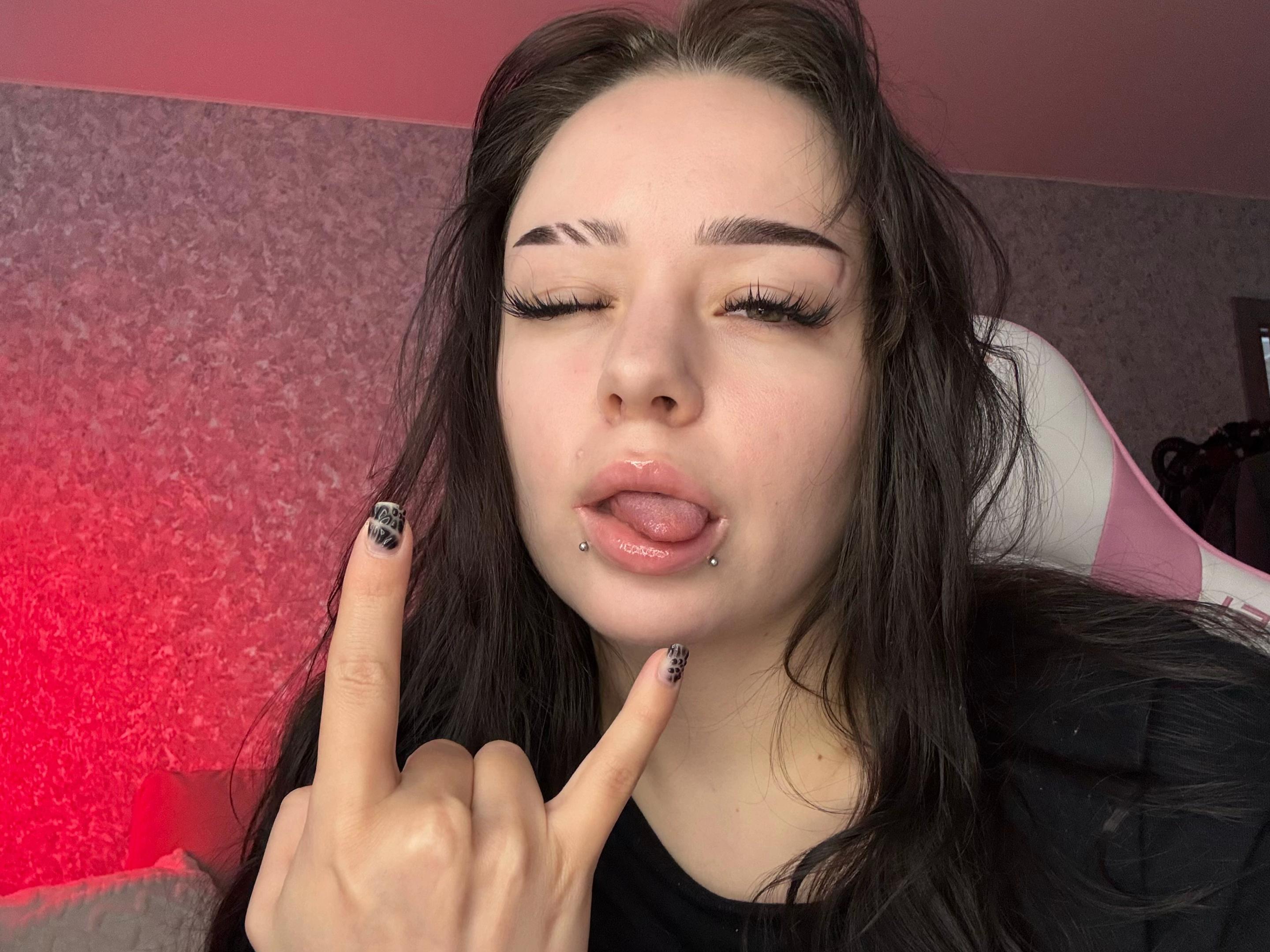 @meowcy