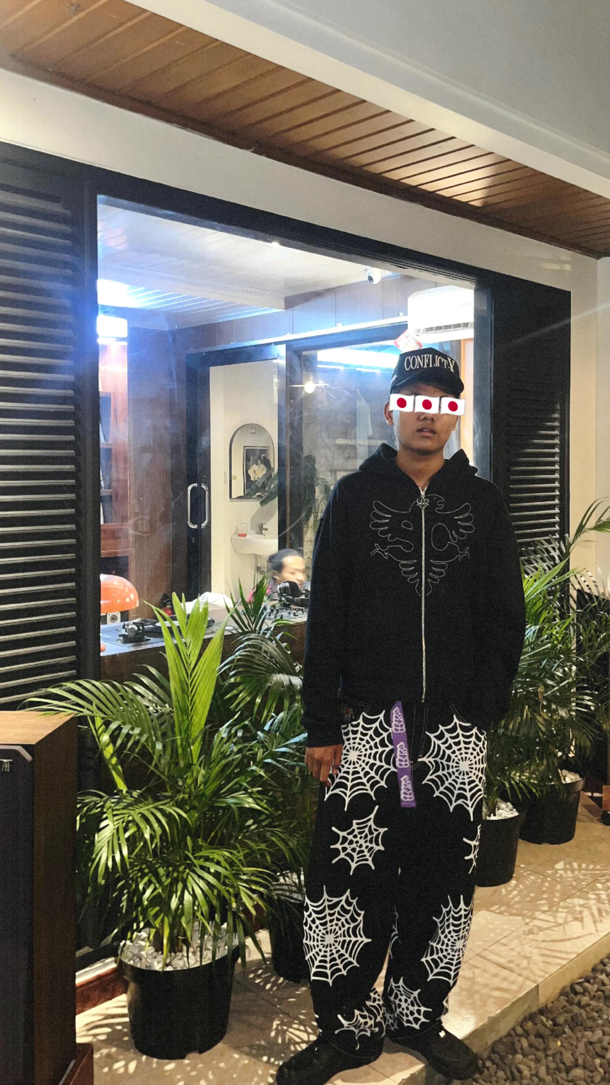 @IG:isaasasislami__