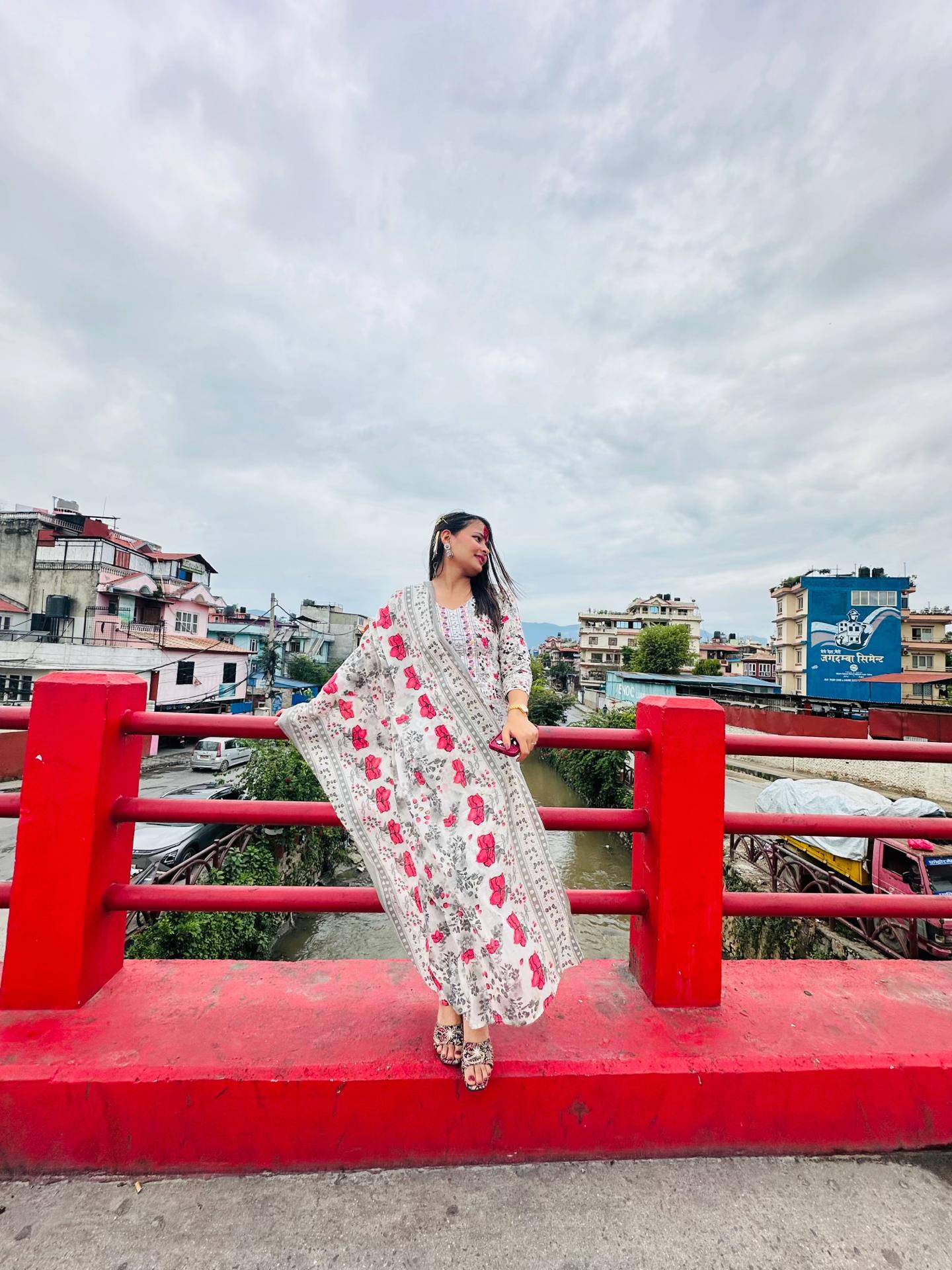 @LaDyStRanger🕊️🥀