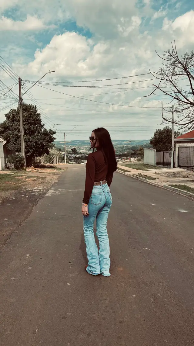 @Milena🇻🇦
