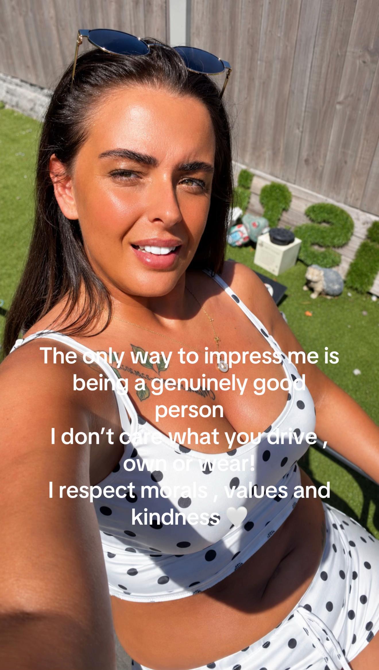 @Jenni3987