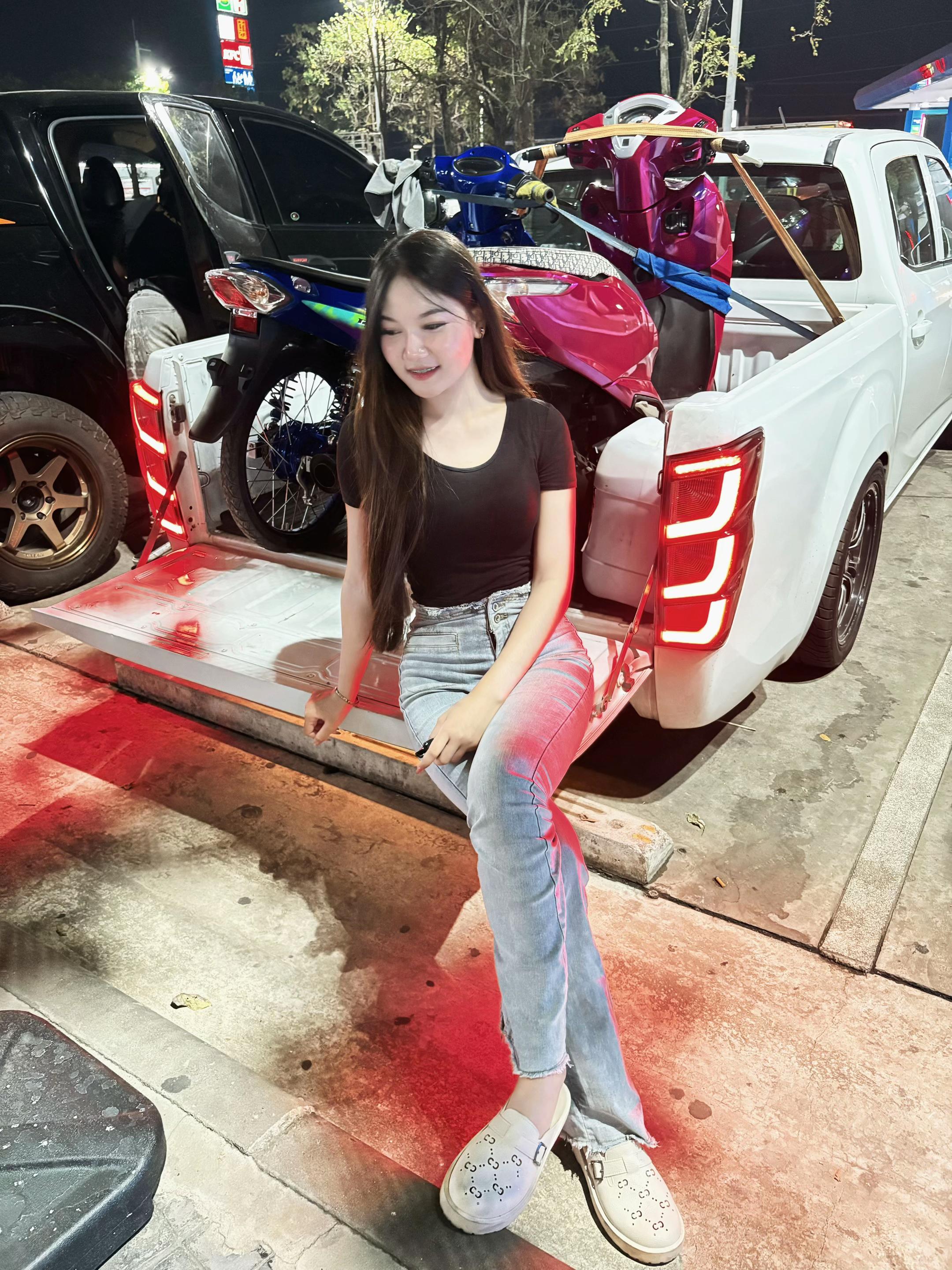@มุก ไหมมมมม  ช่องที่ 2