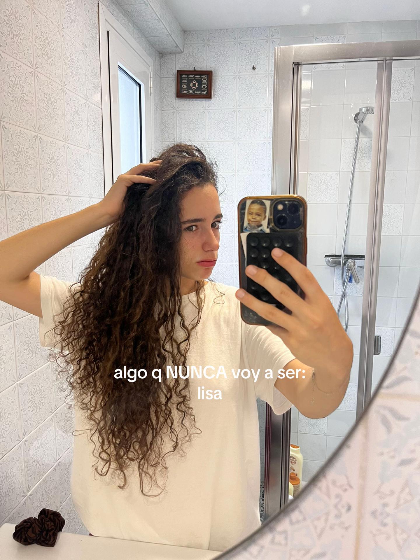 @chachipistachi__