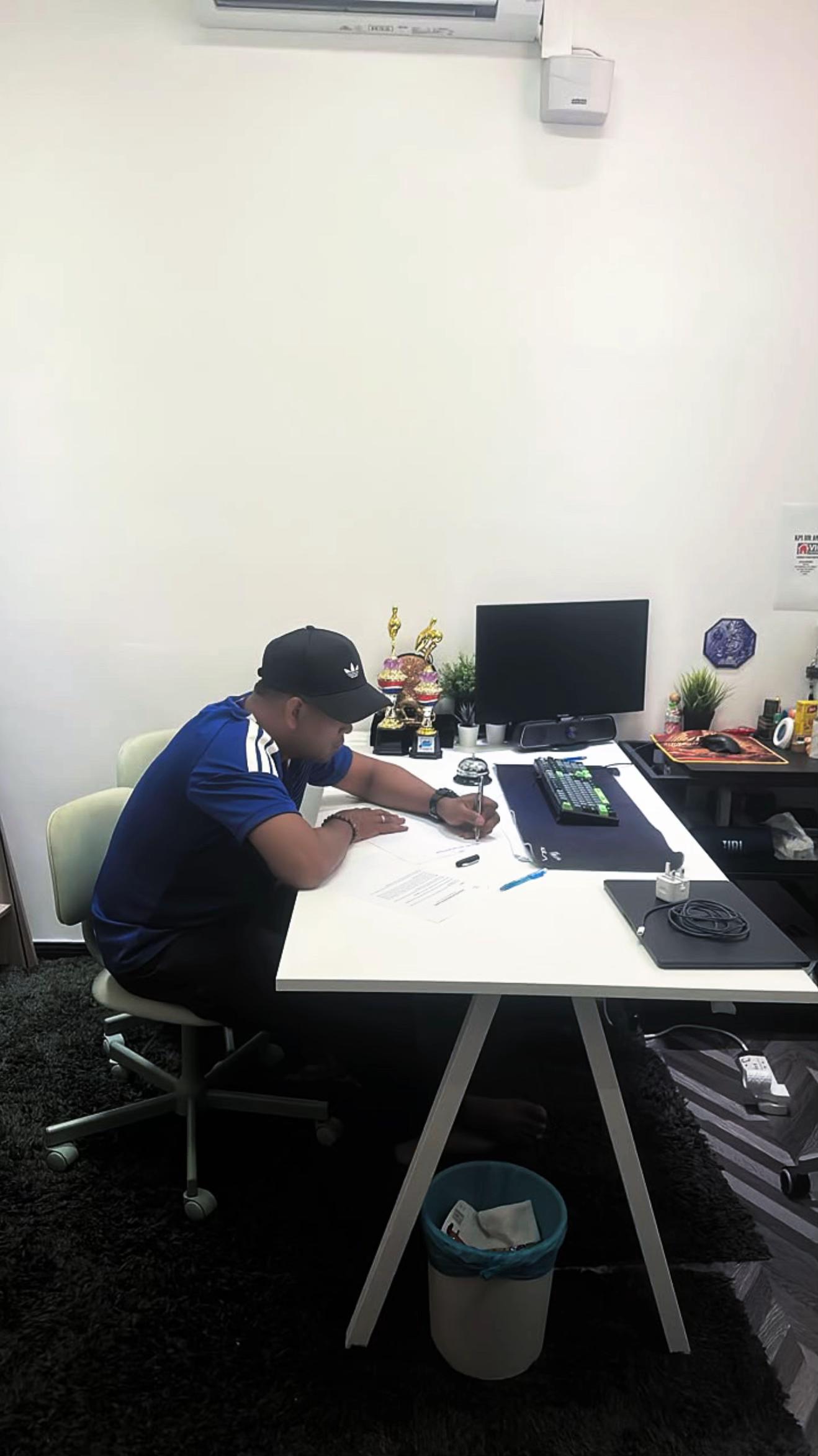 @BLACK VIGOR PROPERTY
