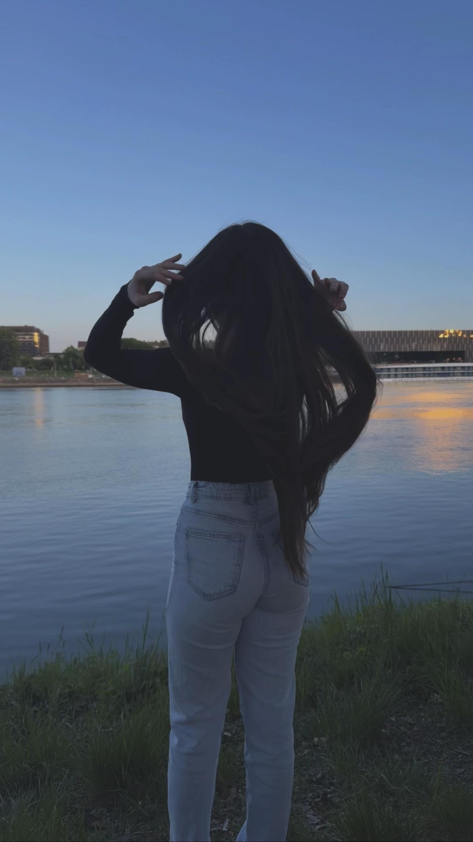 @alinamustafii