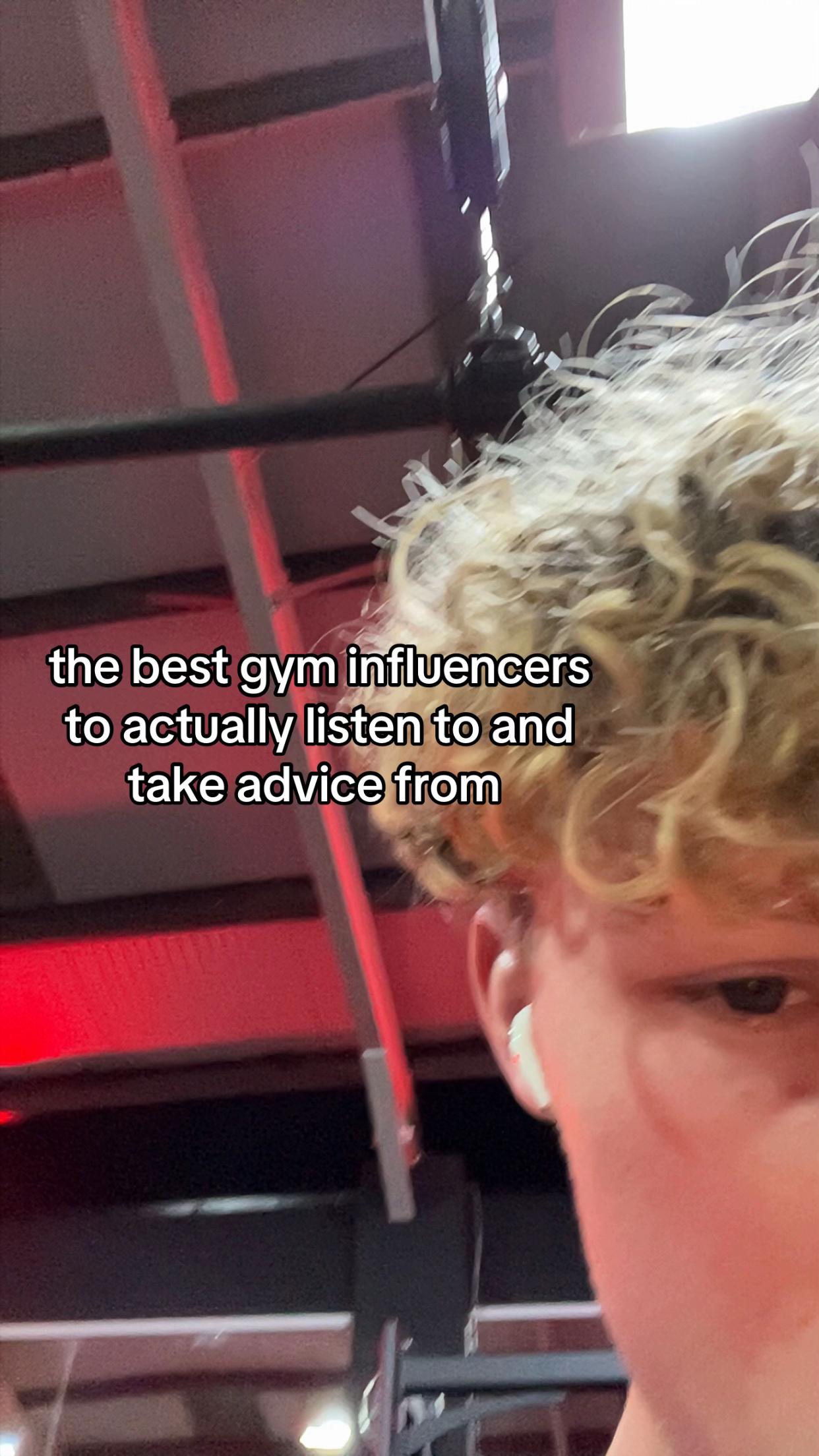 @🎧