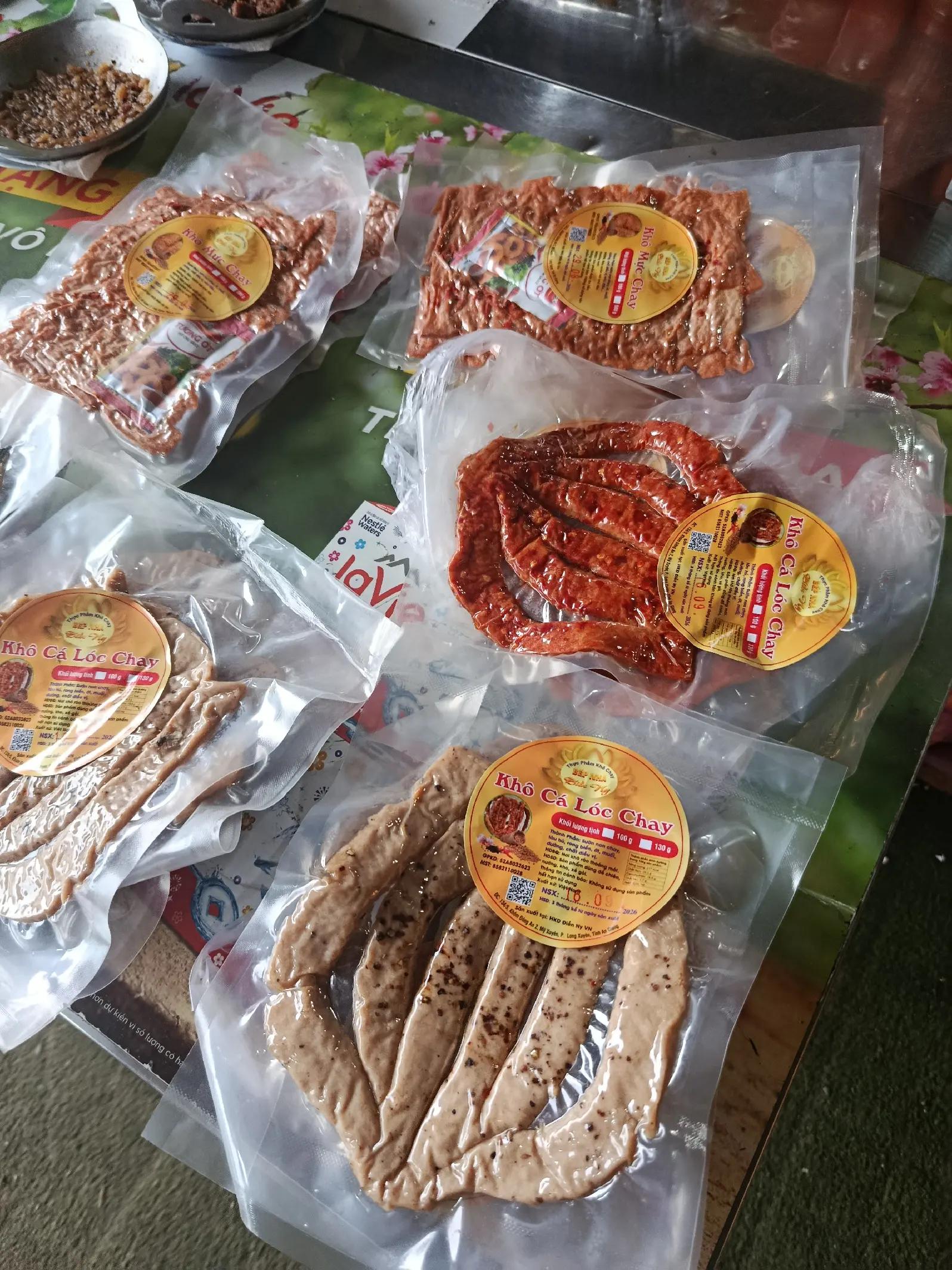 @Nhà Xe Tấn Tài An Giang
