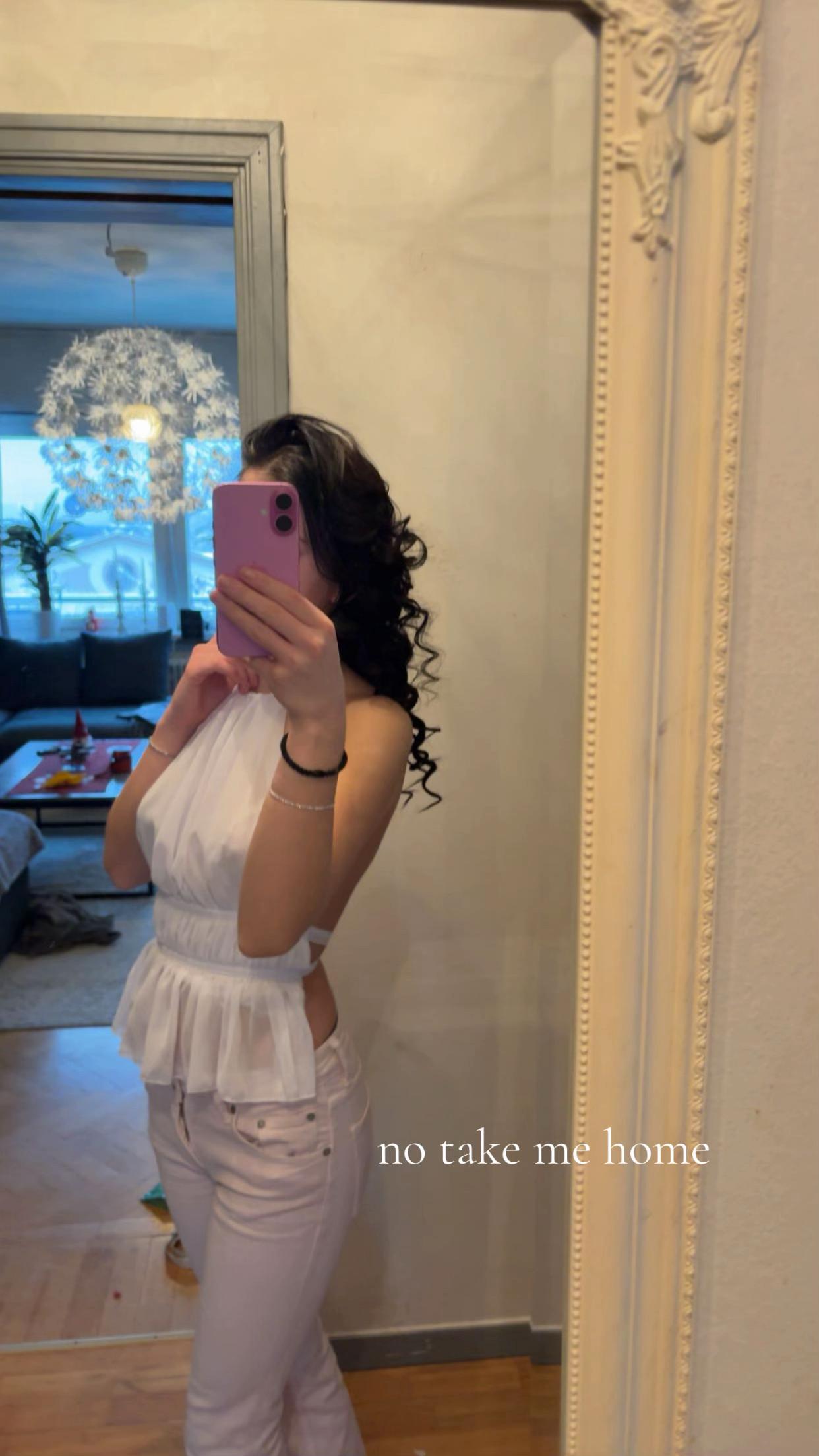 @jolineengla1