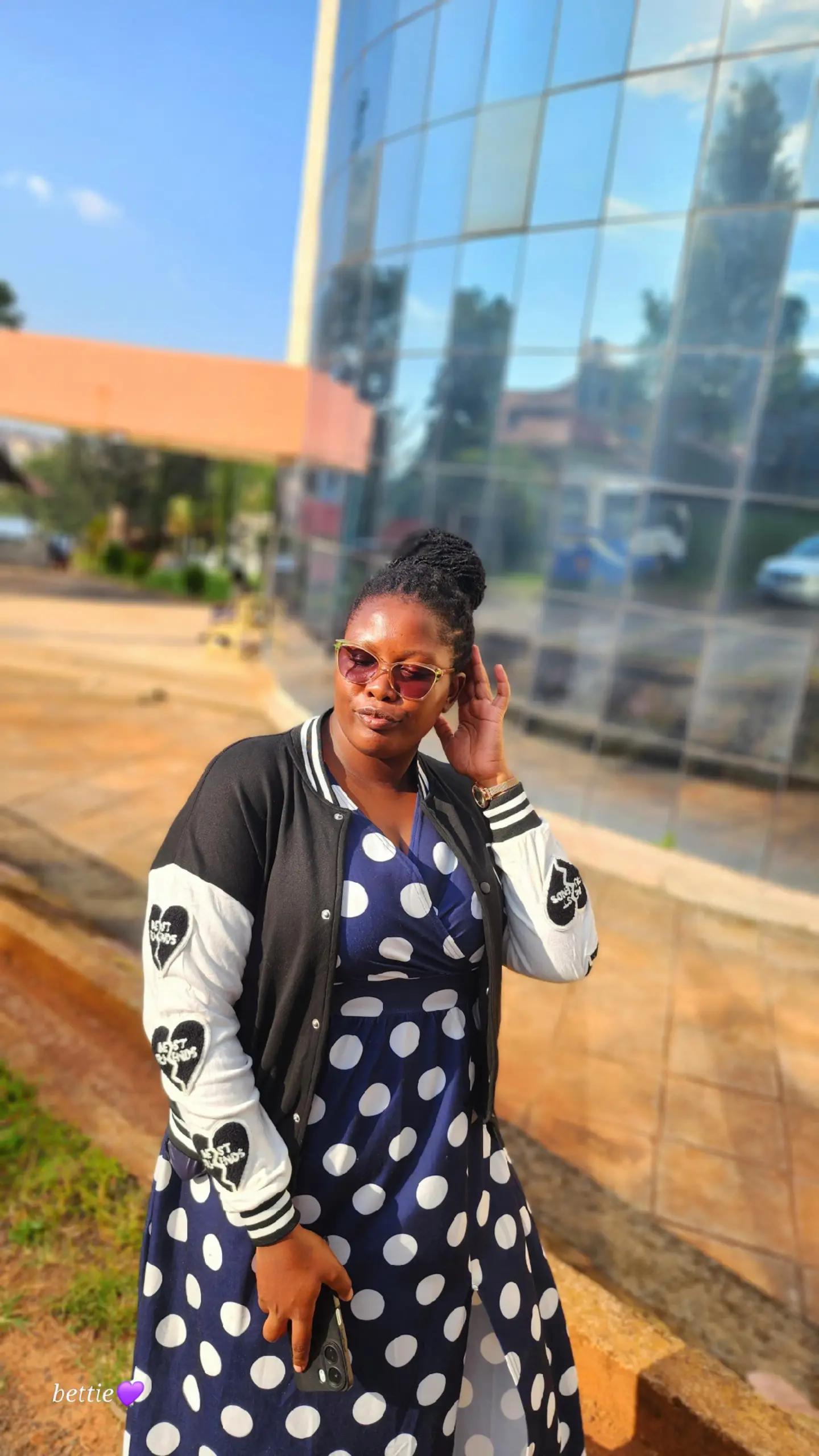 @SN💞.. Nyambeki🌹
