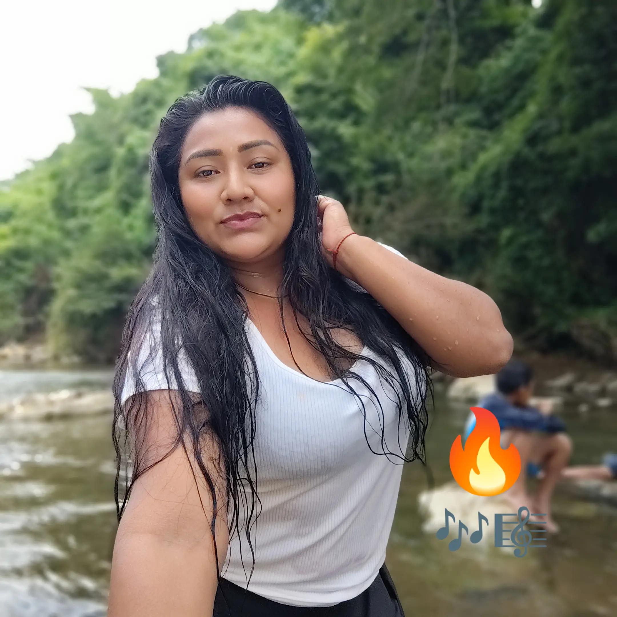 @🌎 Selvita🖤🐝