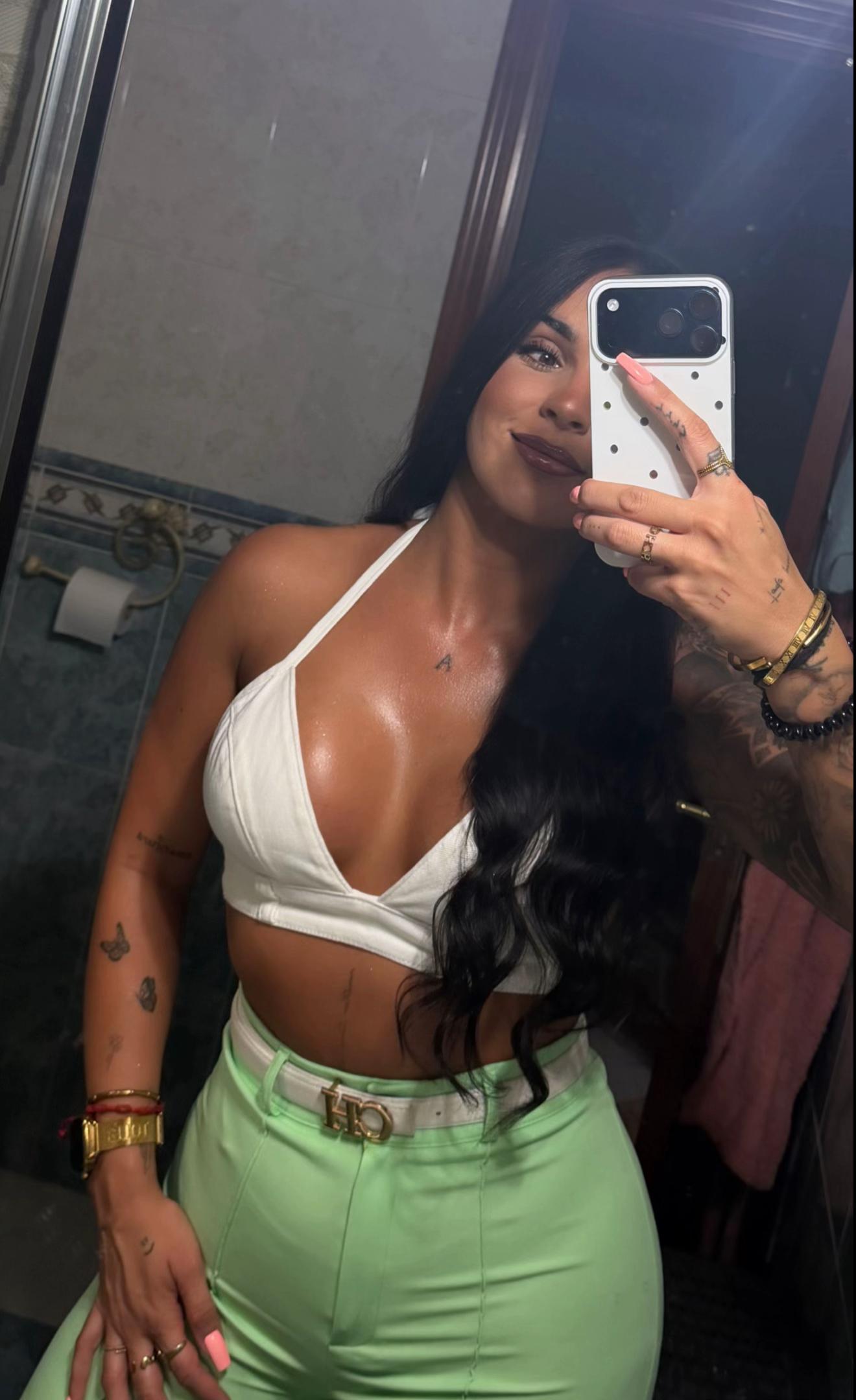 @Anitahp