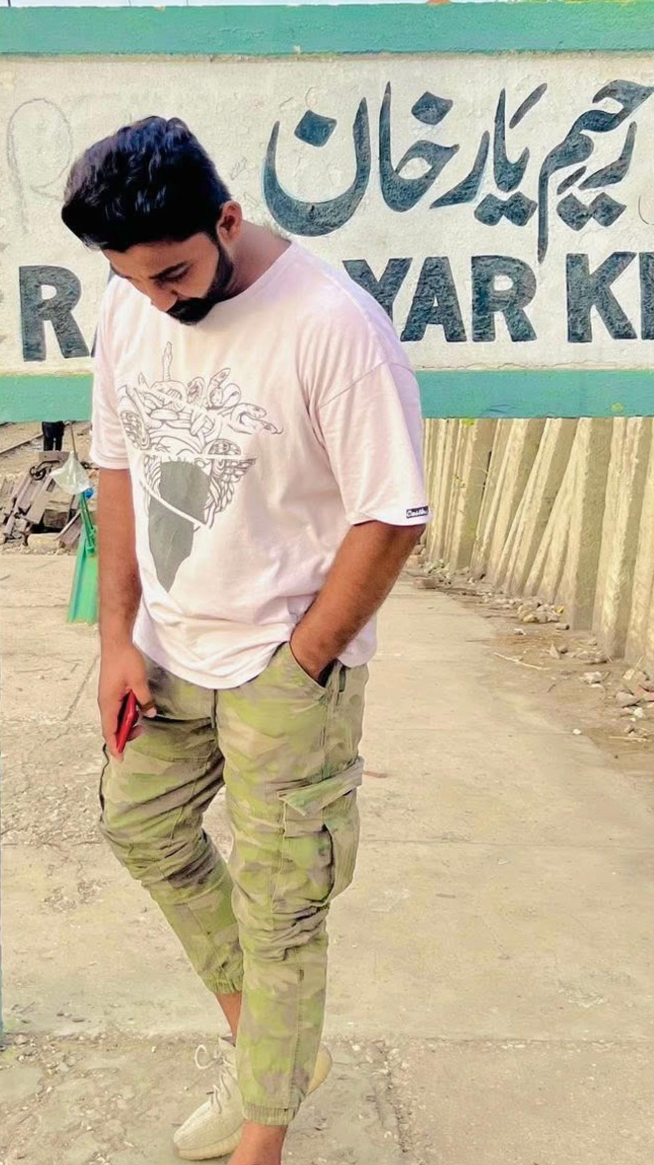 @RamZu...💸