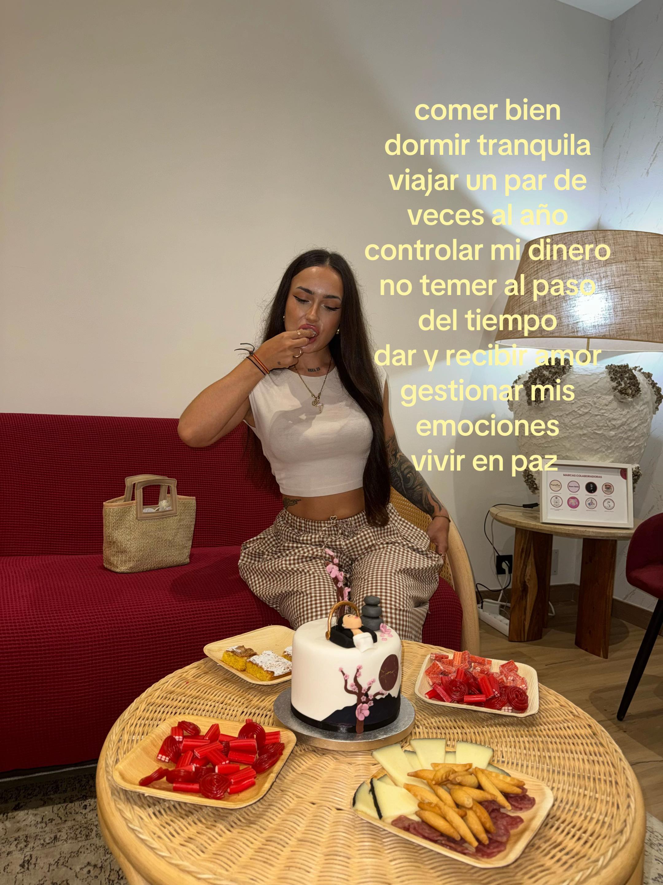@EVA MOS