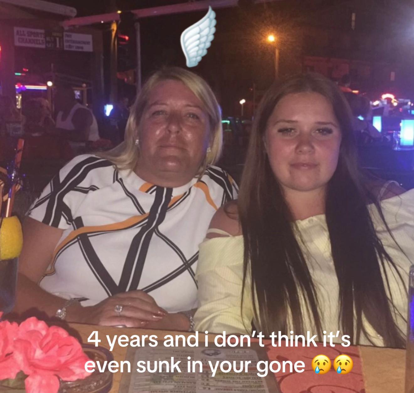 @Emilyjomoorexxx
