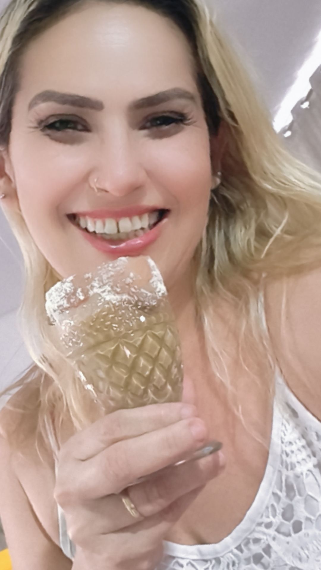 @C&eacute;lia Pera&ccedil;ole
