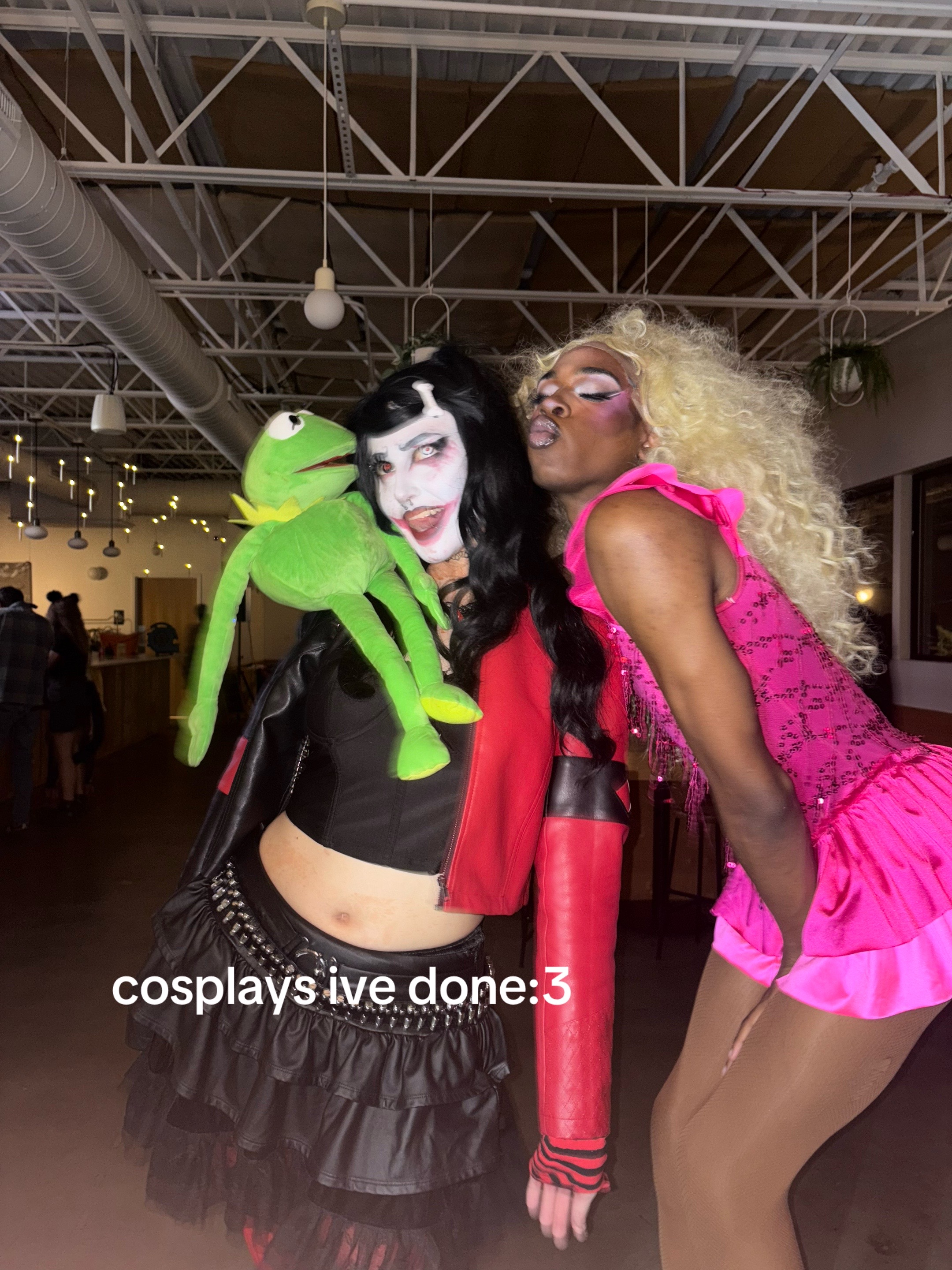@🦄🧟♀️🍭