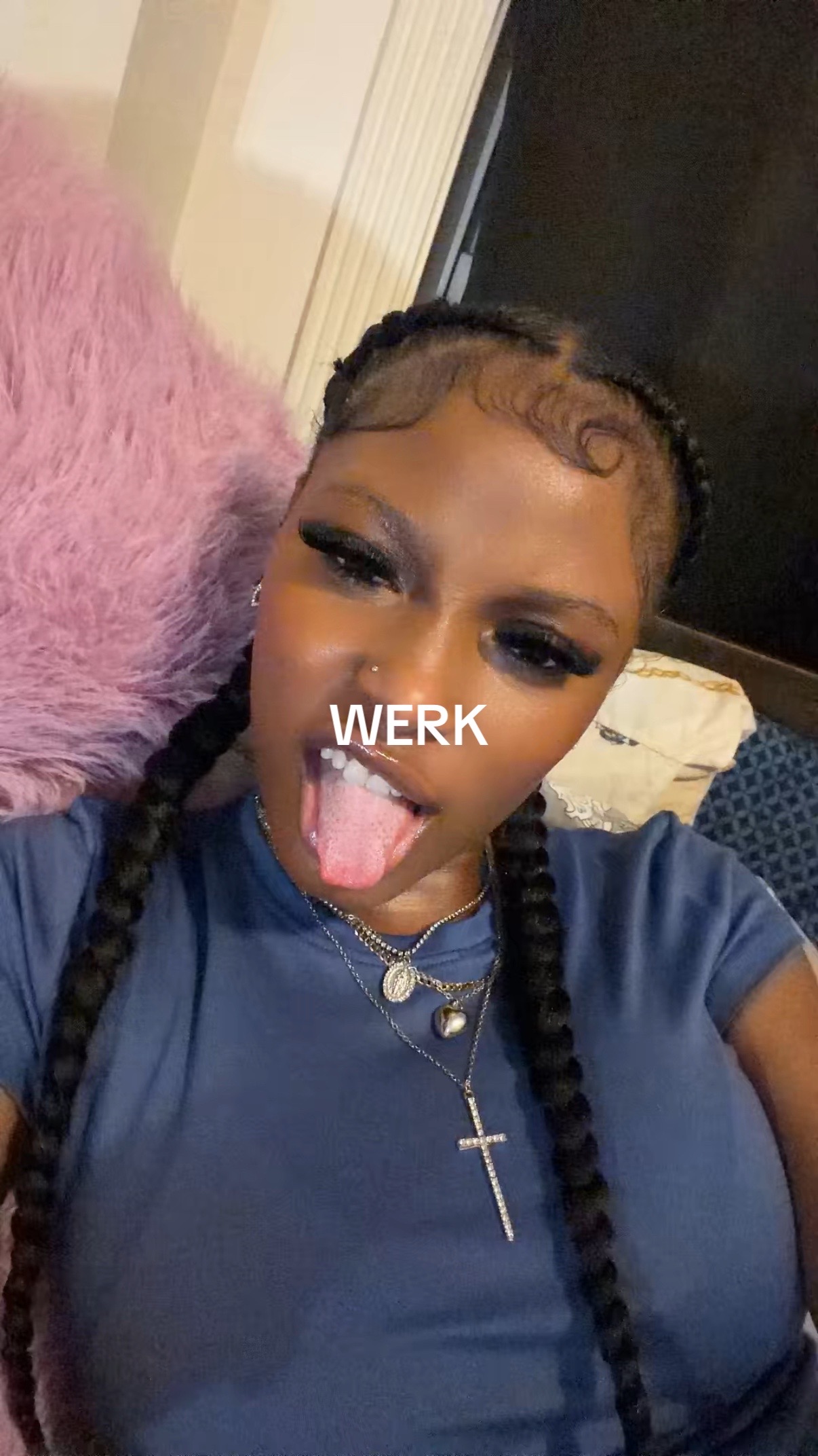 @foreignnchocolatee