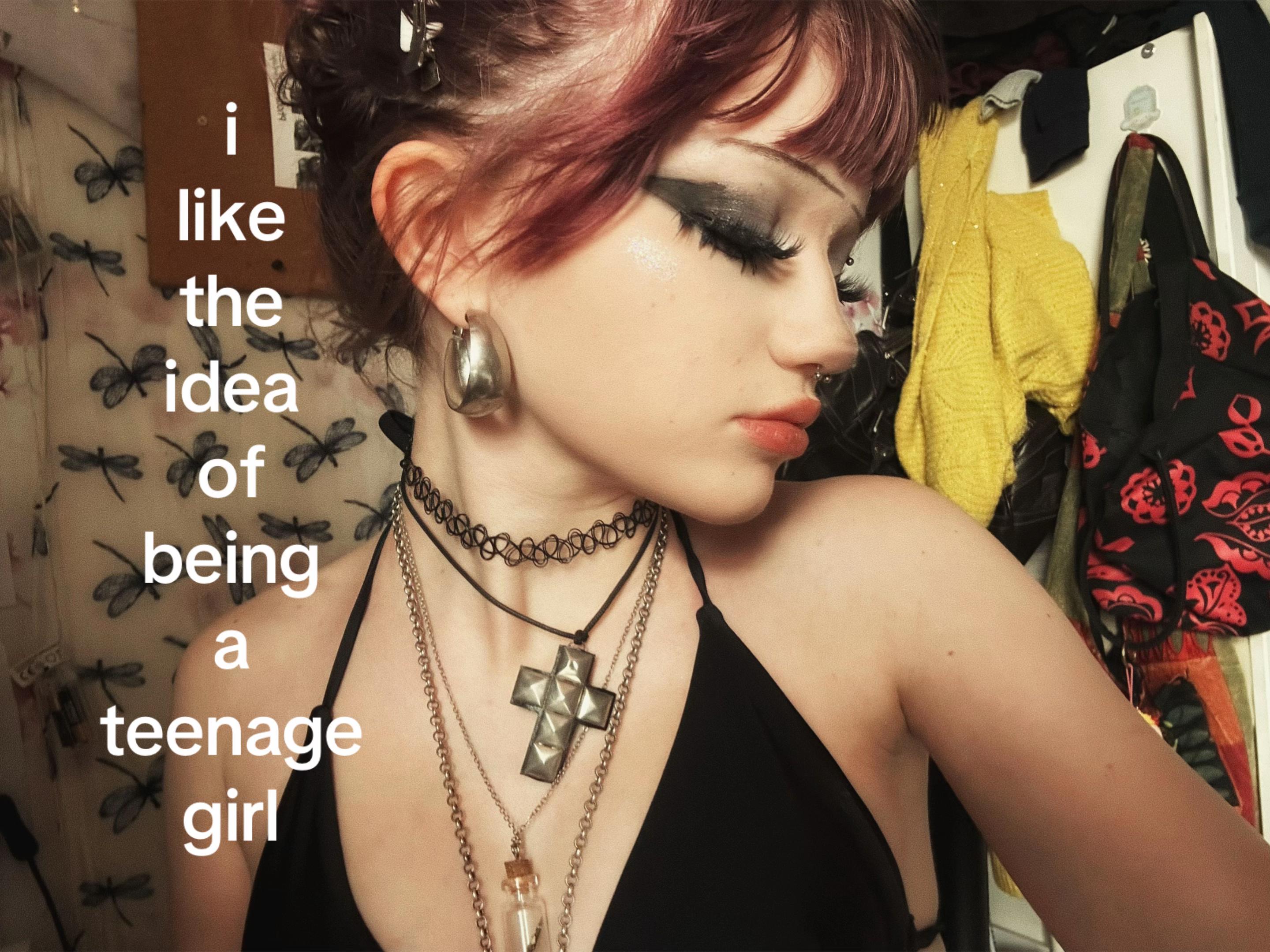 @⋆˚꩜｡