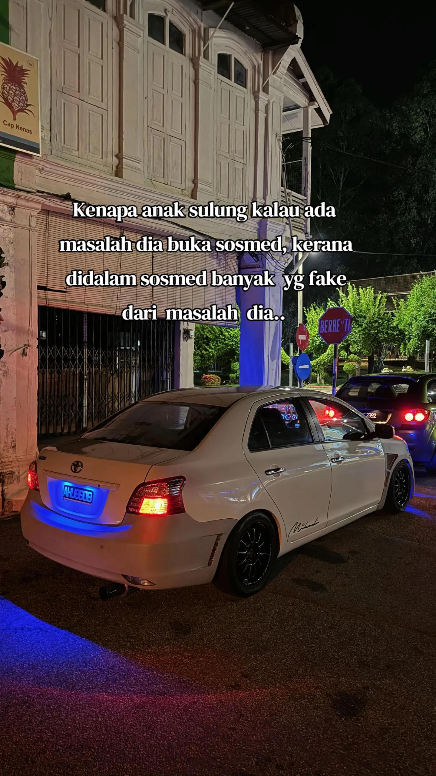 @Boy_Monster