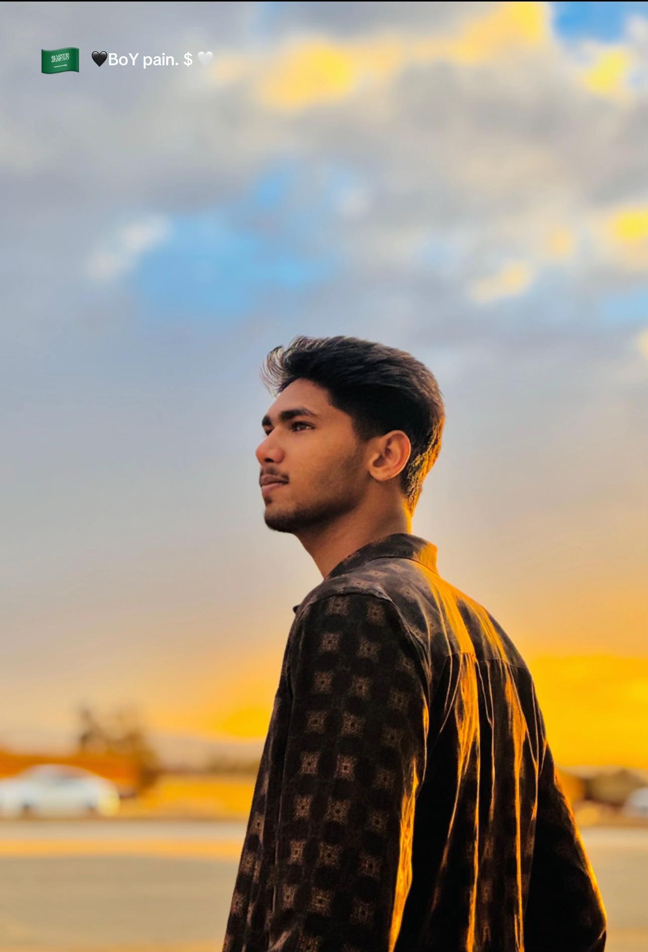 @🖤 AKASH 🫀