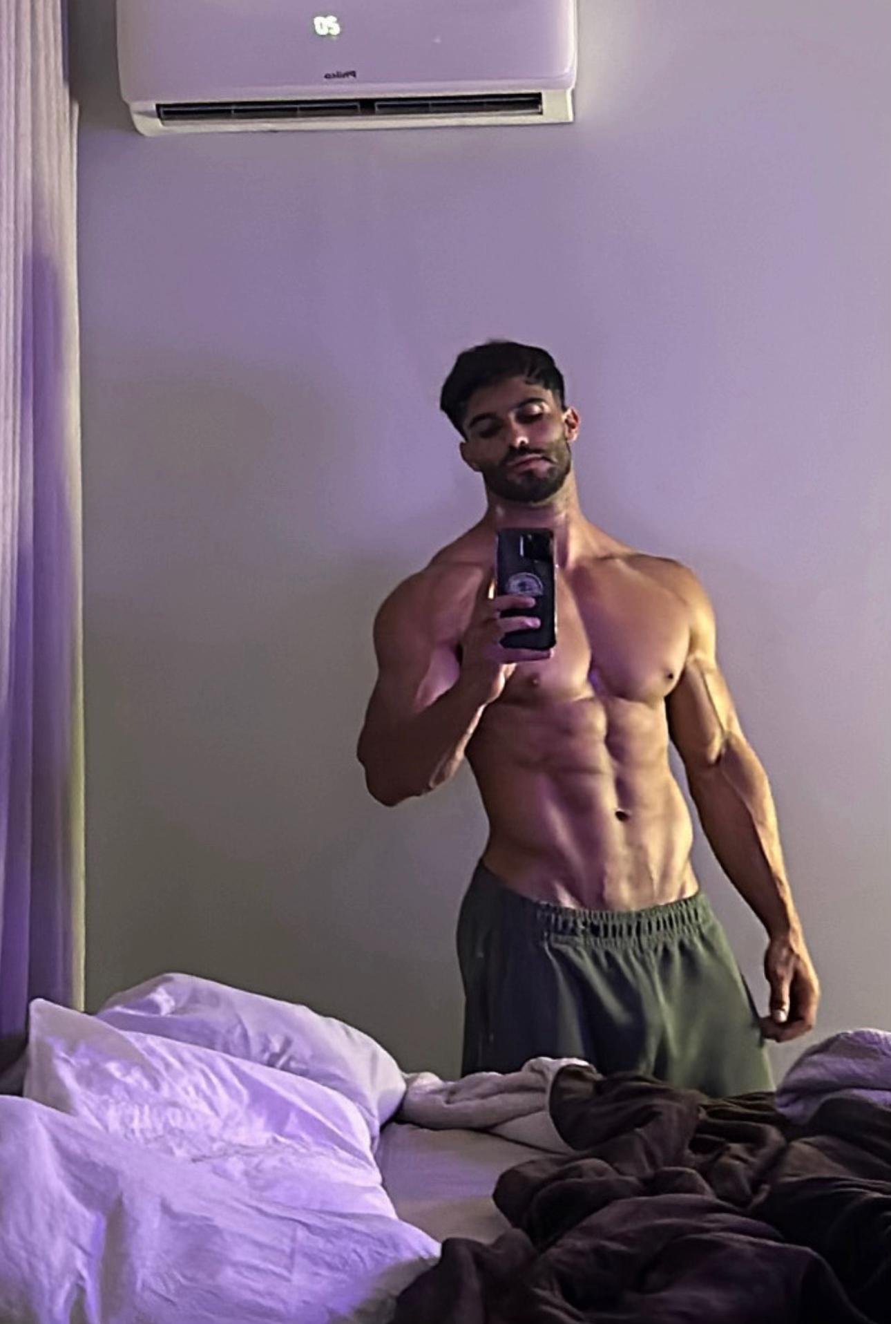 @CLAUS 🐺
